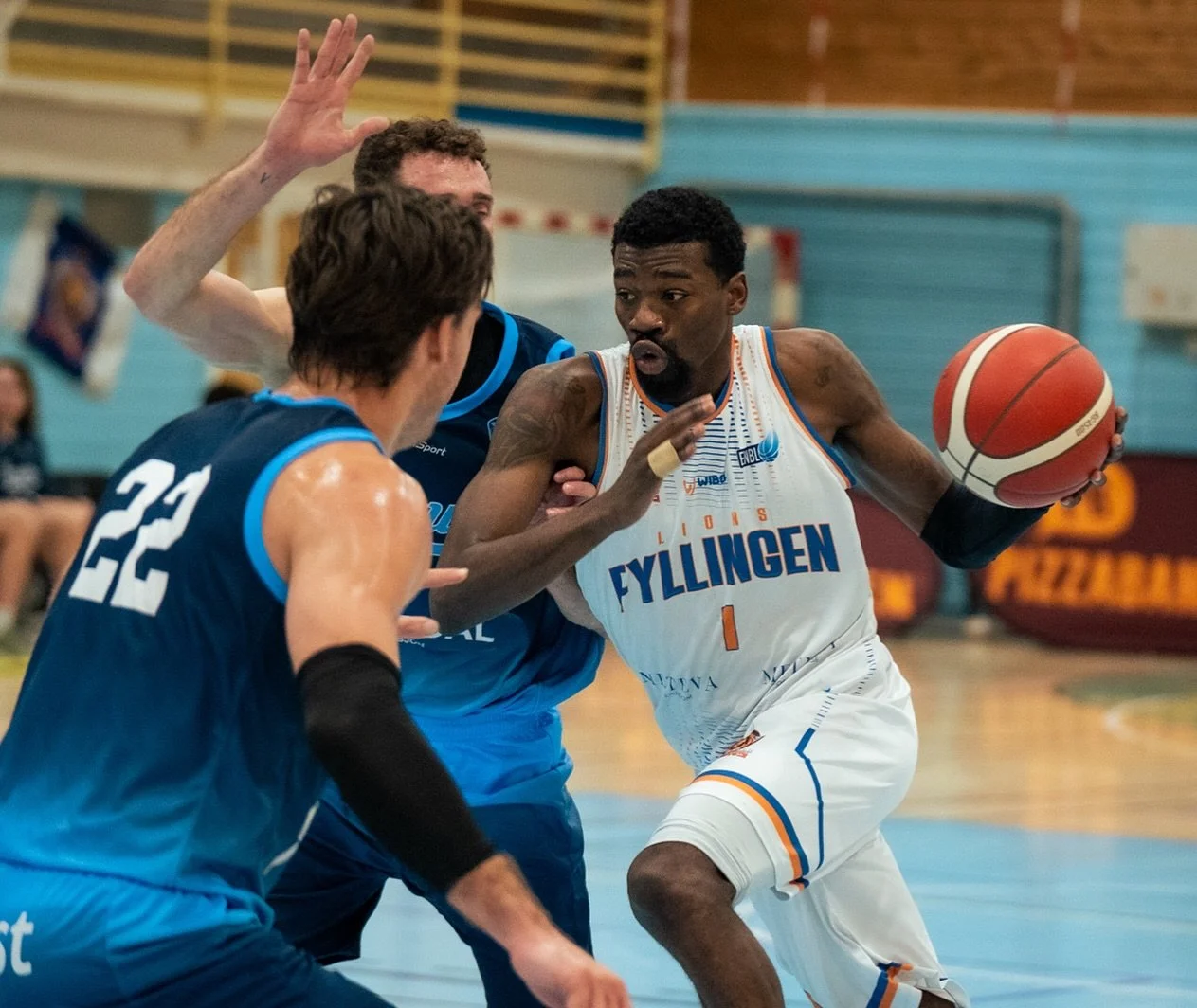 FULL KONTROLL I FYLLINGSDALEN 🦁🔥
Fyllingen leverte Basketfest sammen med @barumbasket, og vant 101&ndash;79!

To eksplosive omganger la grunnlaget for seieren &ndash; 69&ndash;33 til halftime!

💪 Keyes dominerte med 24 poeng og 13 returer, mens Sk