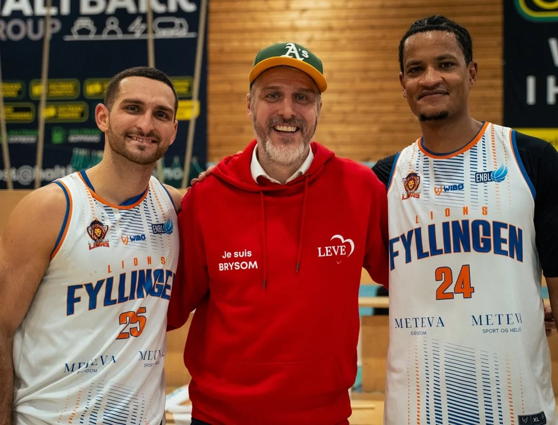 Takk til alle som mer med p&aring; &aring; skape magiske opplevelser for store og sm&aring; p&aring; Fyllingen Lions sine kamper. 🫶

Tilbakeblikk p&aring; helgens kamp mot @barumbasket, og gj&oslash;r oss klare for onsdagens @enbleague-bortekamp mot