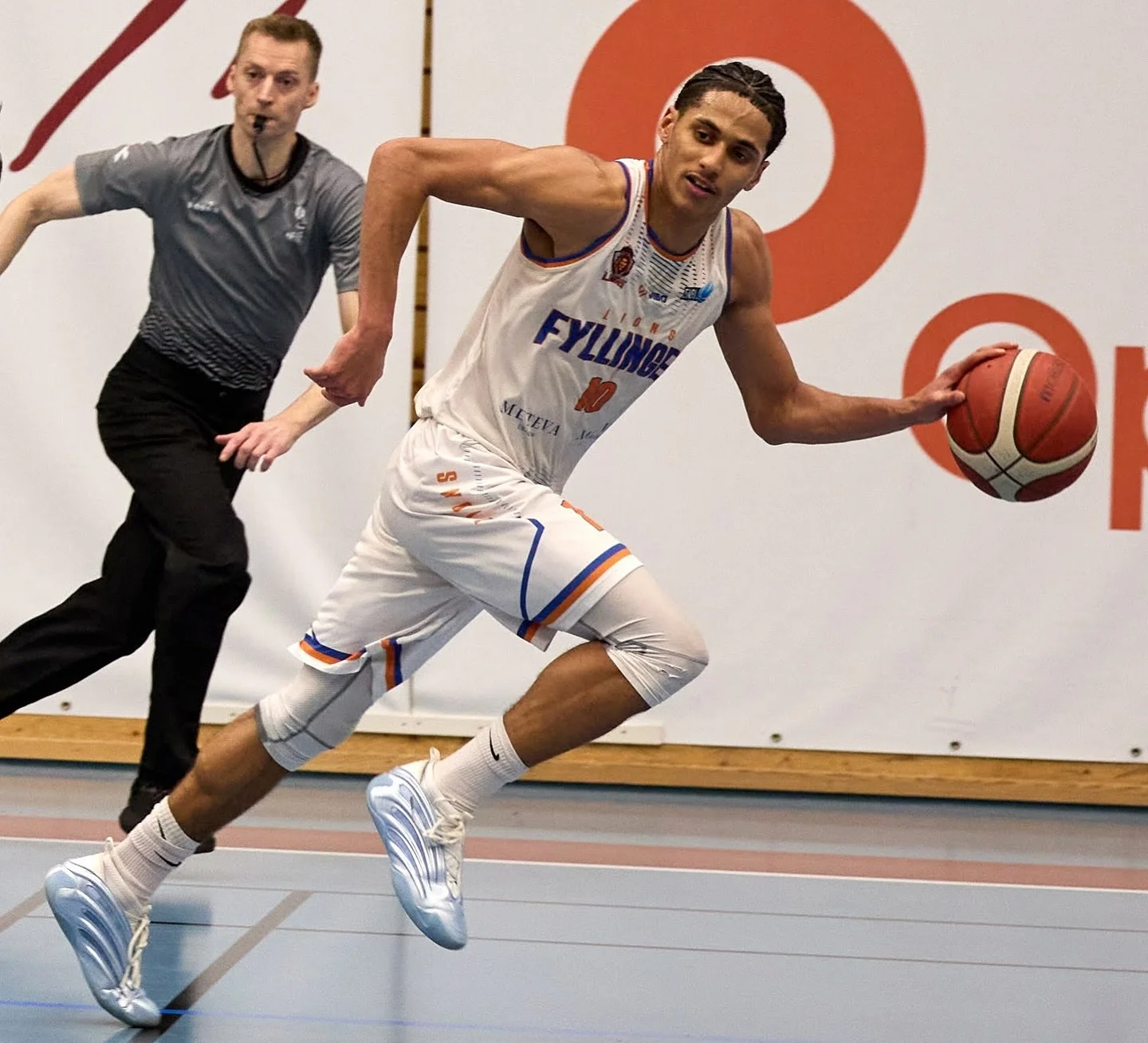 Tilbakeblikk fra kampen l&oslash;rdag mot @centrumtigers 🔥 

Takk for bildene Annick Nielsen🙏

#fyllingenlions #blno #norskbasket