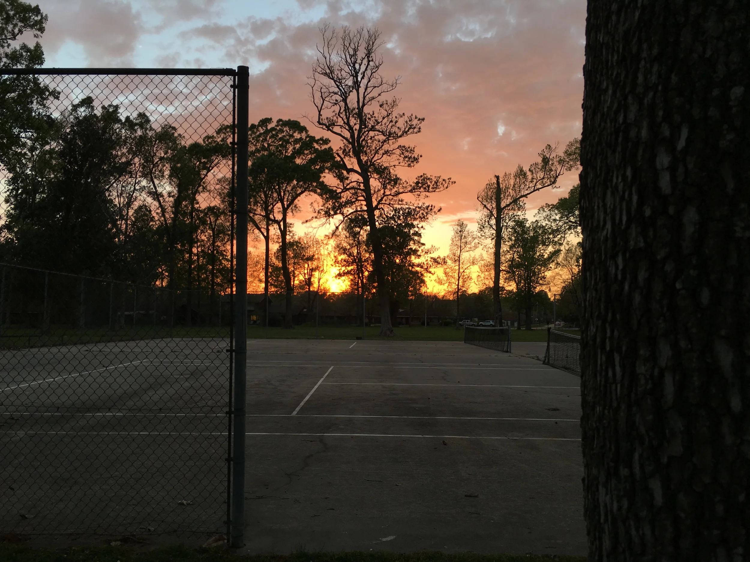 let's go down to the tennis court