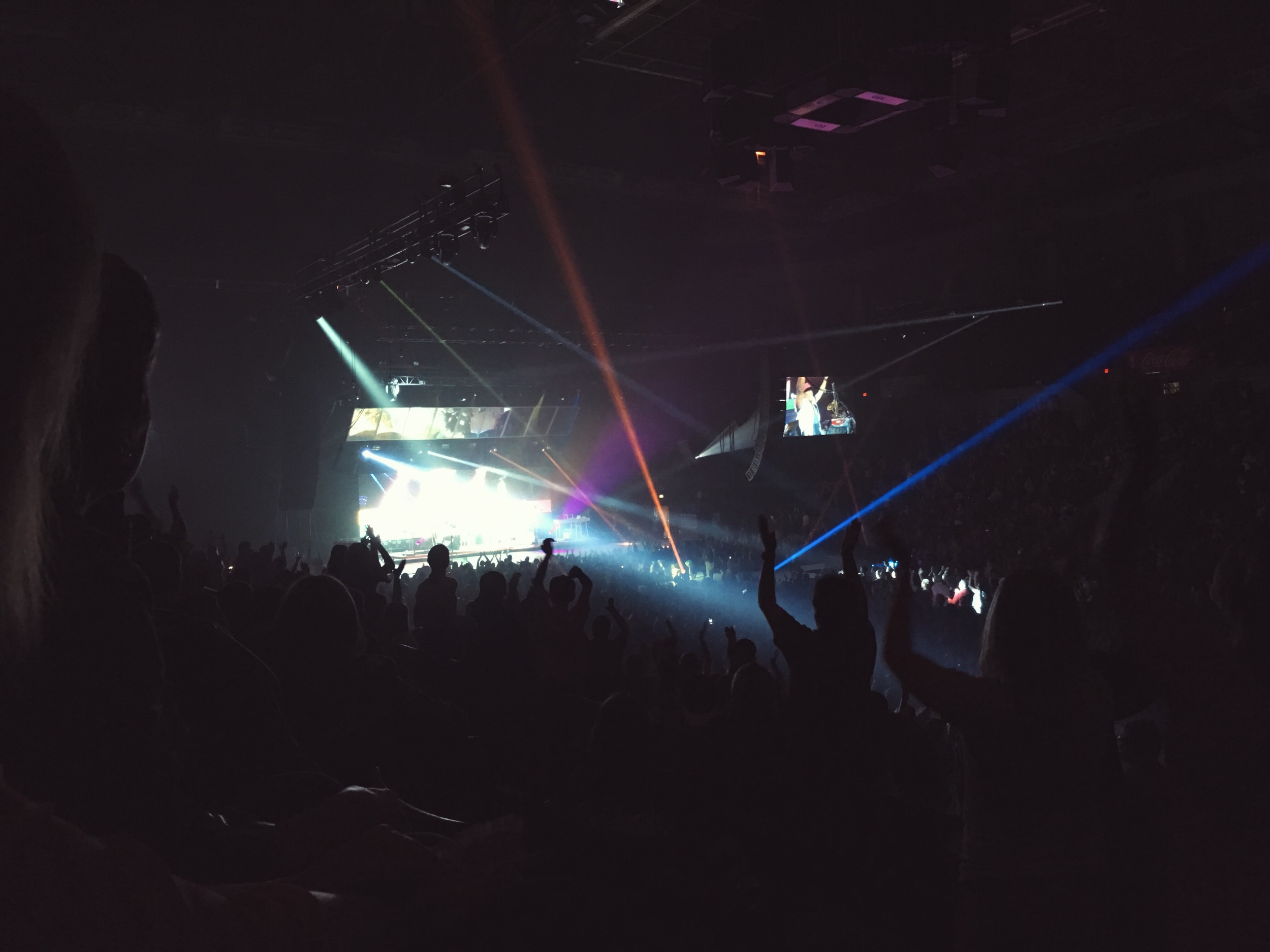tobymac is da bomb