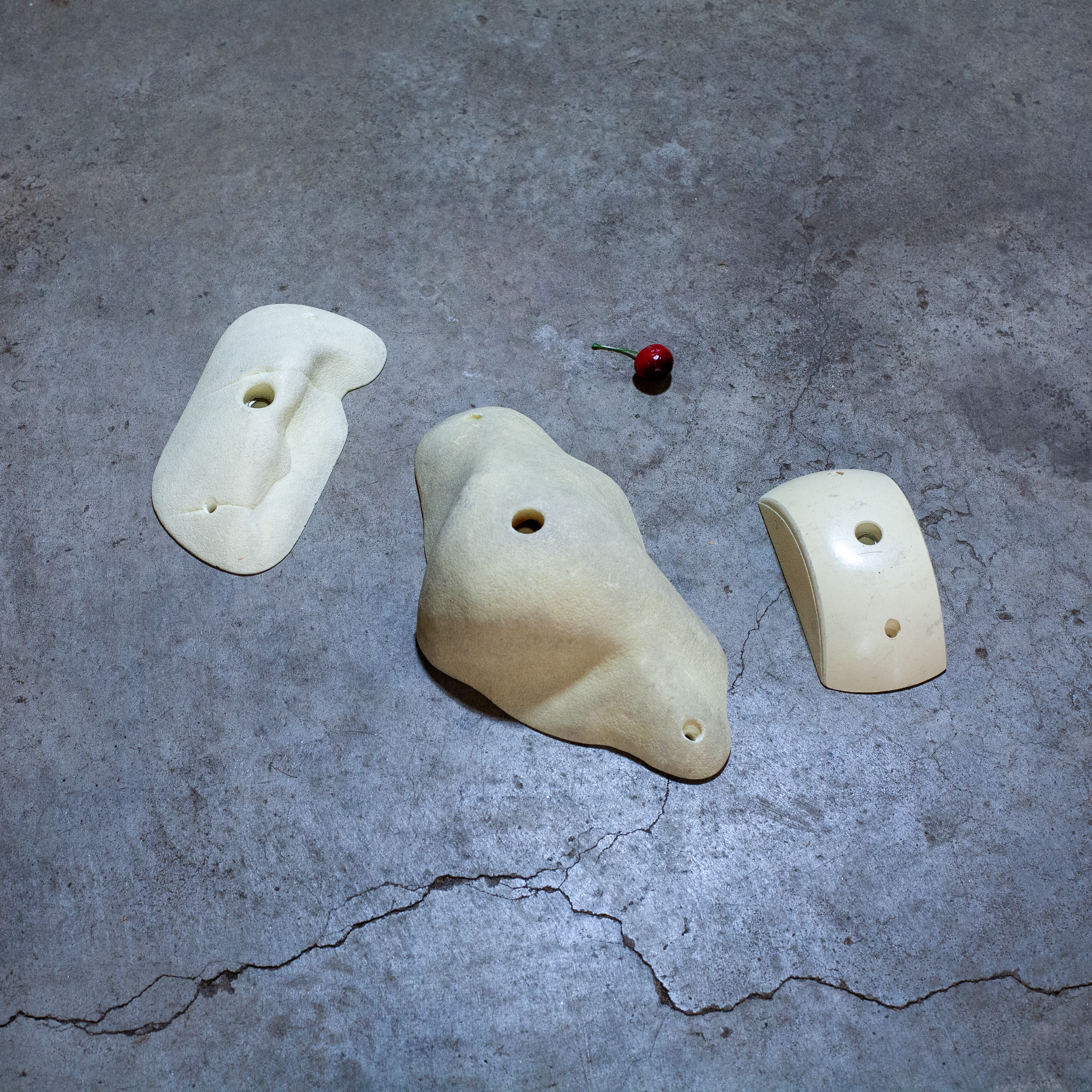 Assorted | White Hold Set 2