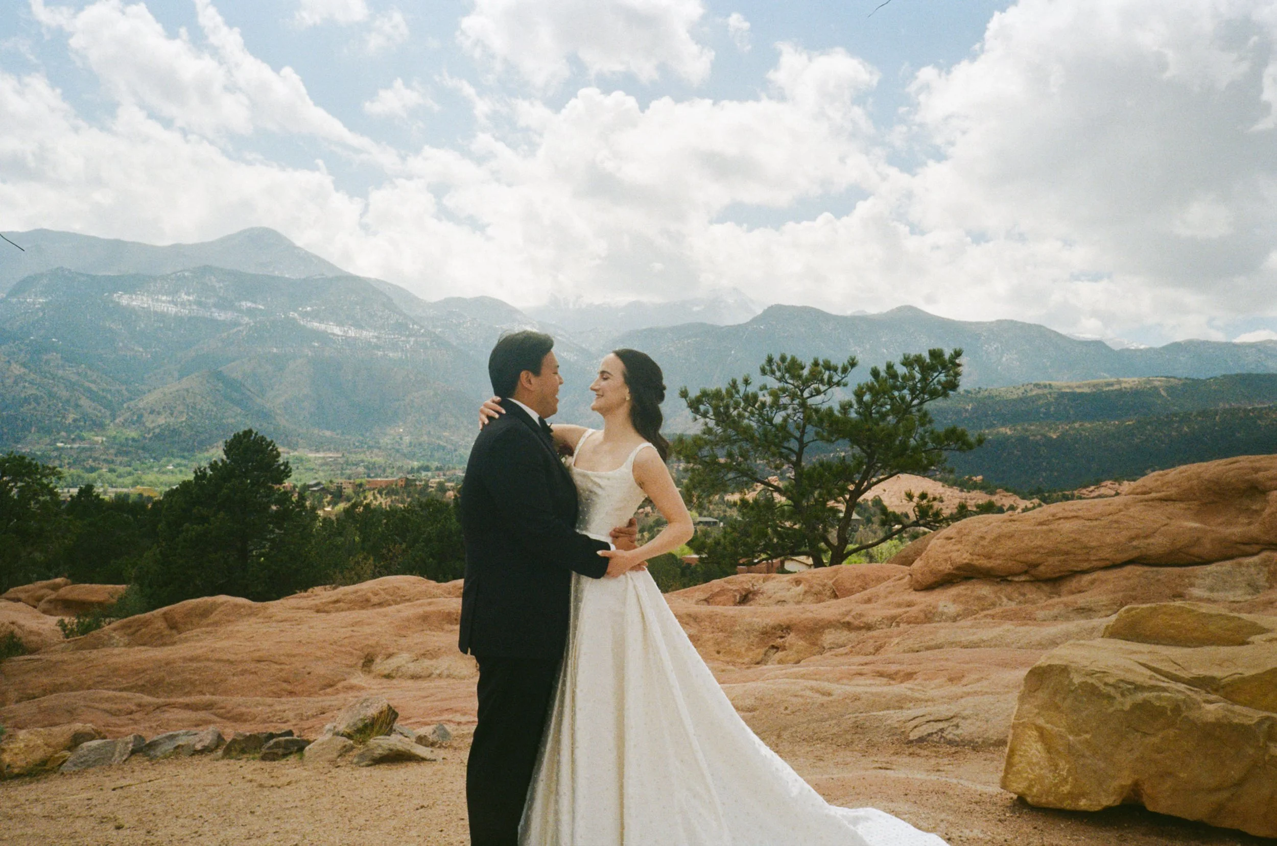 colorado-wedding-film-photographer-manitou-springs_HCS18.jpg