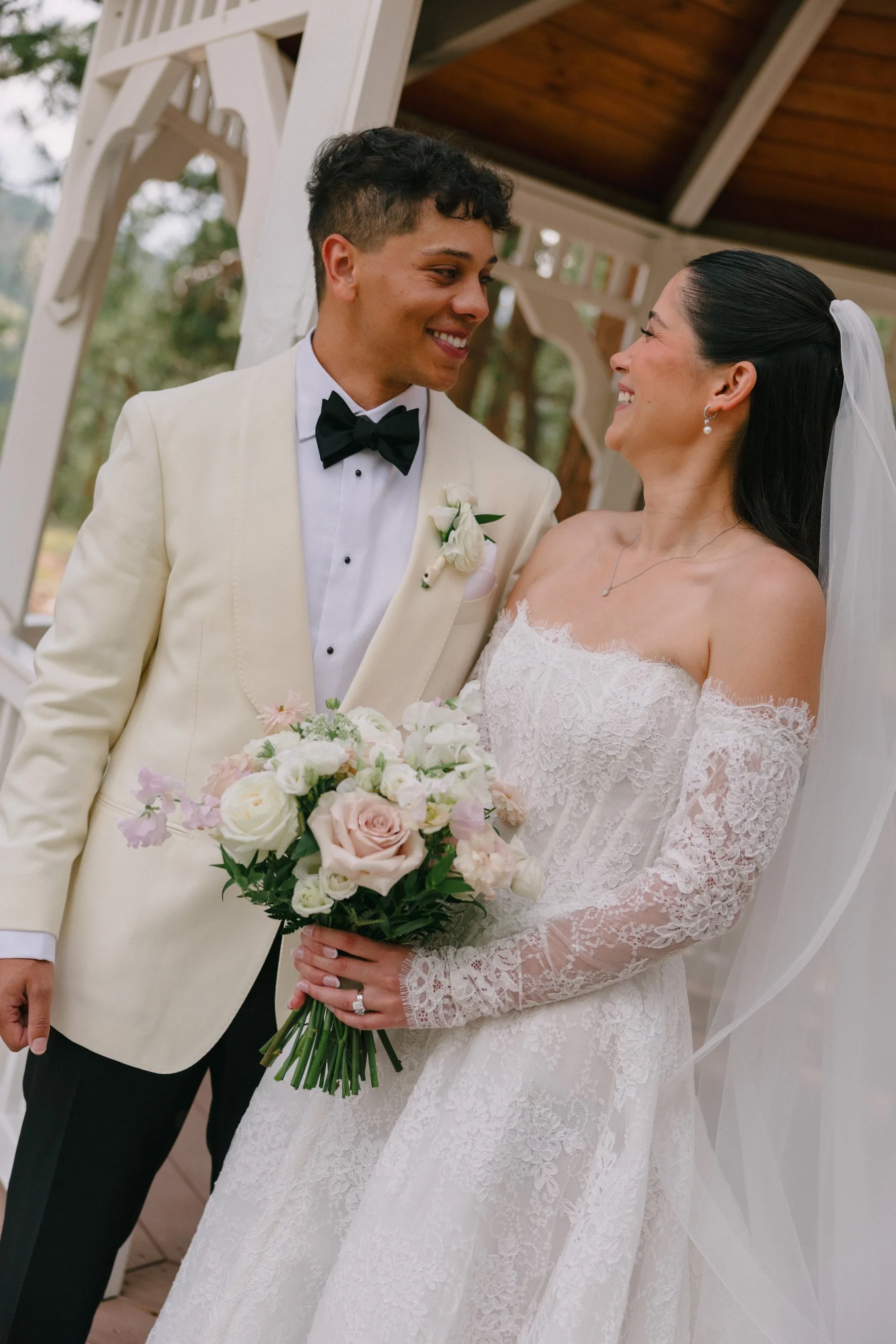 UK-Wedding-Photographer-Cotswolds_HCS4793.jpg