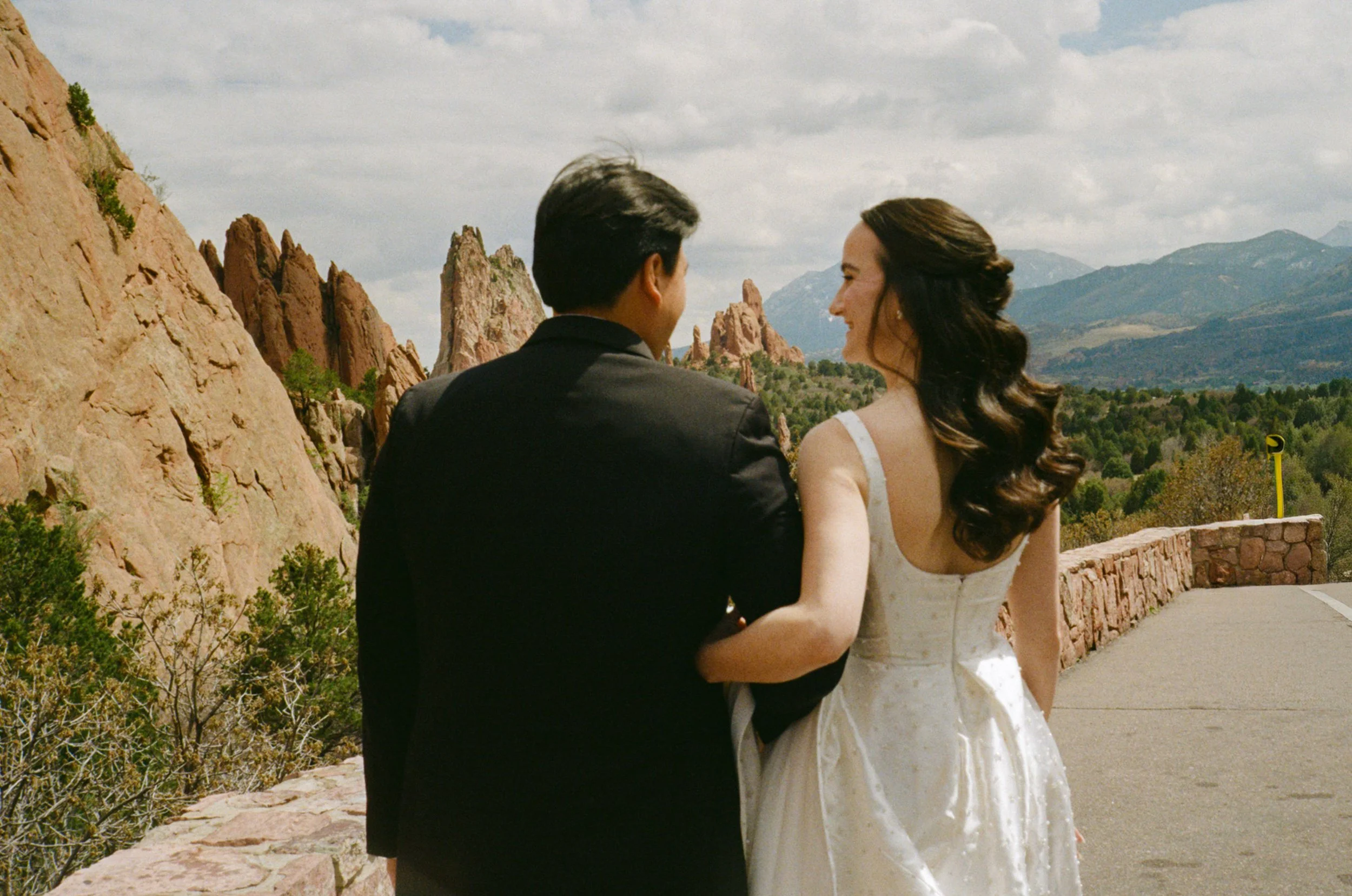 colorado-wedding-film-photographer-manitou-springs_HCS09-2.jpg
