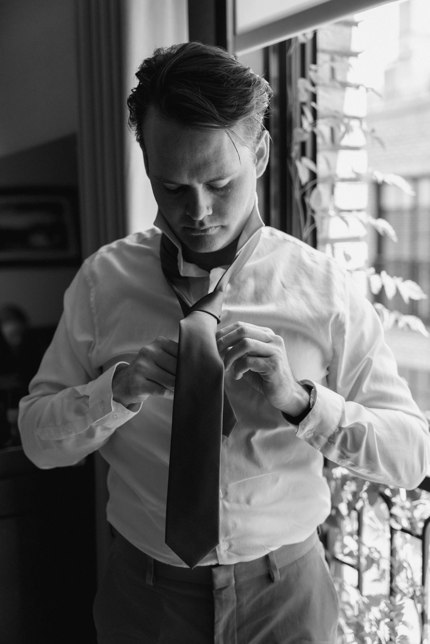 Colorado-Wedding-Photographer-Denver-Botanic-Garden-CJ_HCS2089.jpg