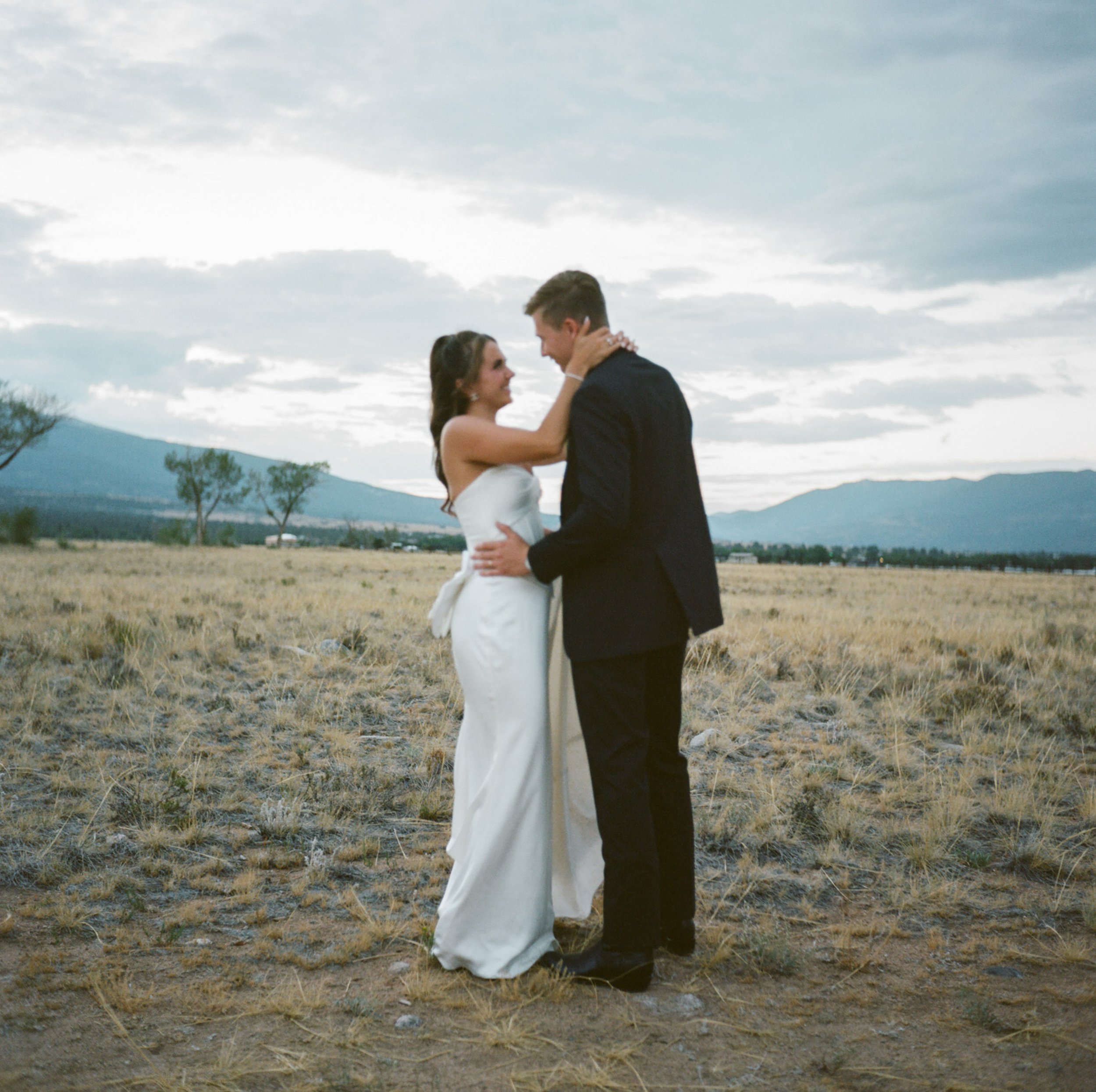 Colorado-Film-Wedding-Photographer-Buena-Vista_HCS3-6.jpg