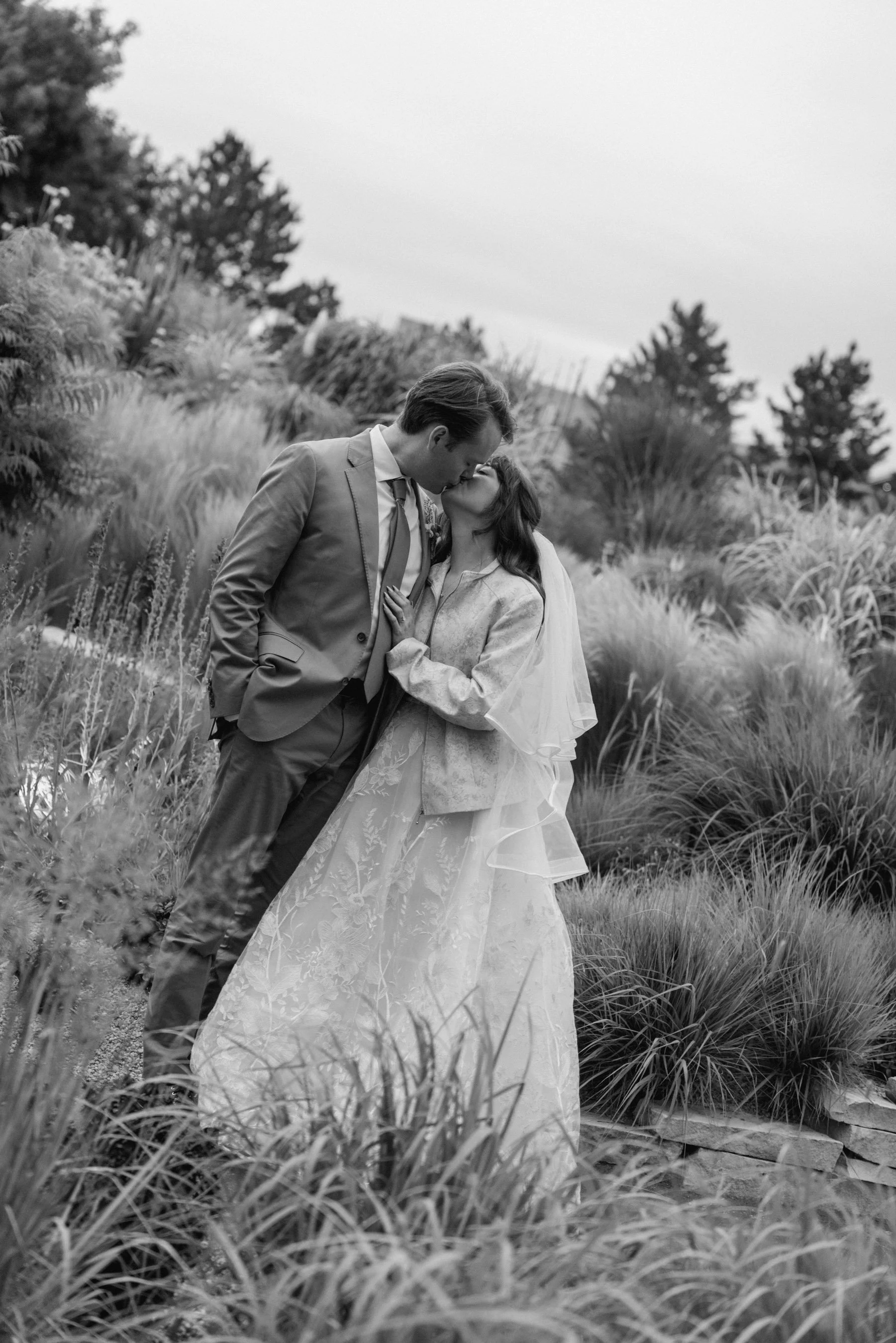 Colorado-Wedding-Photographer-Denver-Botanic-Garden-CJ_HCS4141.jpg