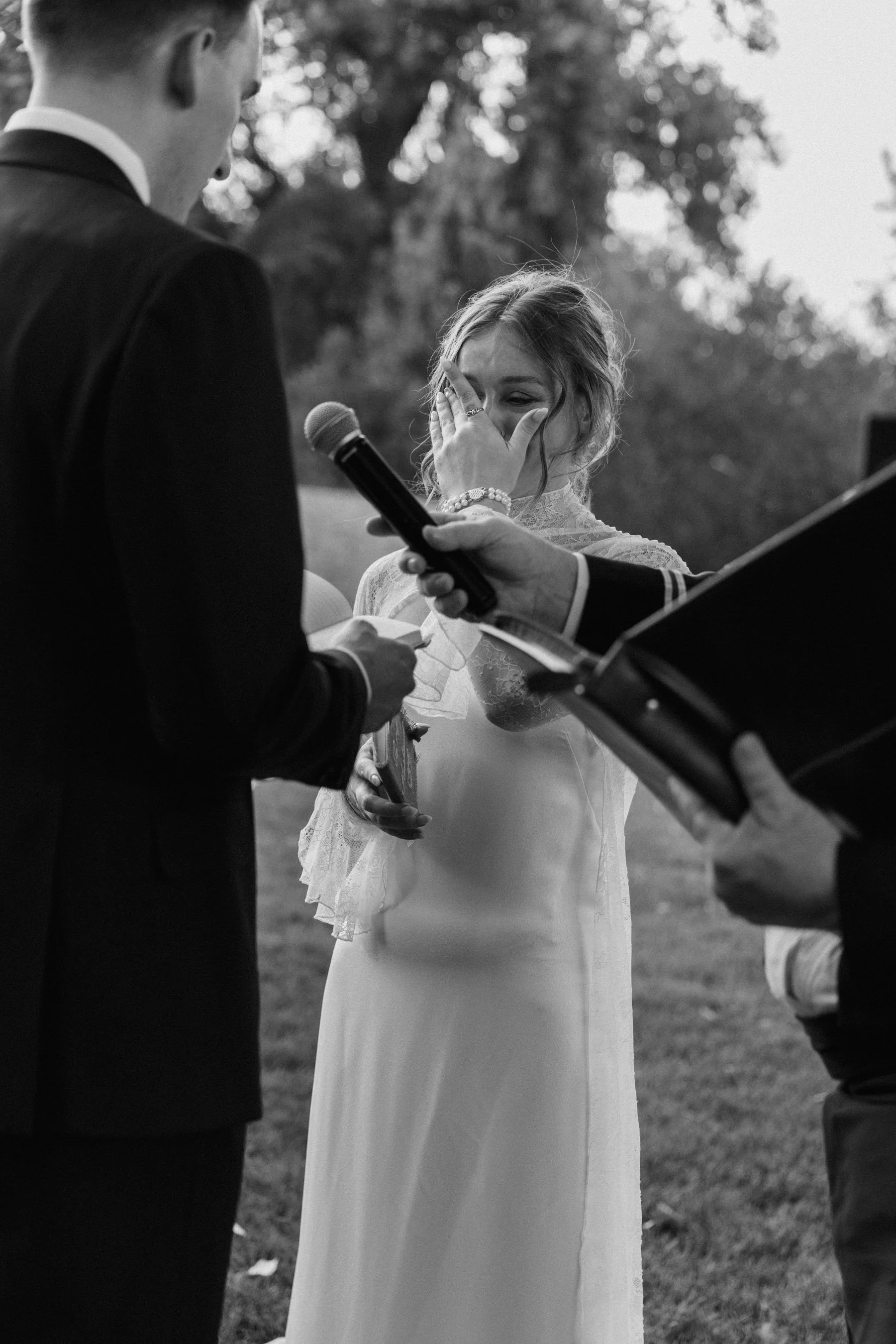 Cotswolds-Wedding-Photographer-UK_HCS4909.jpg