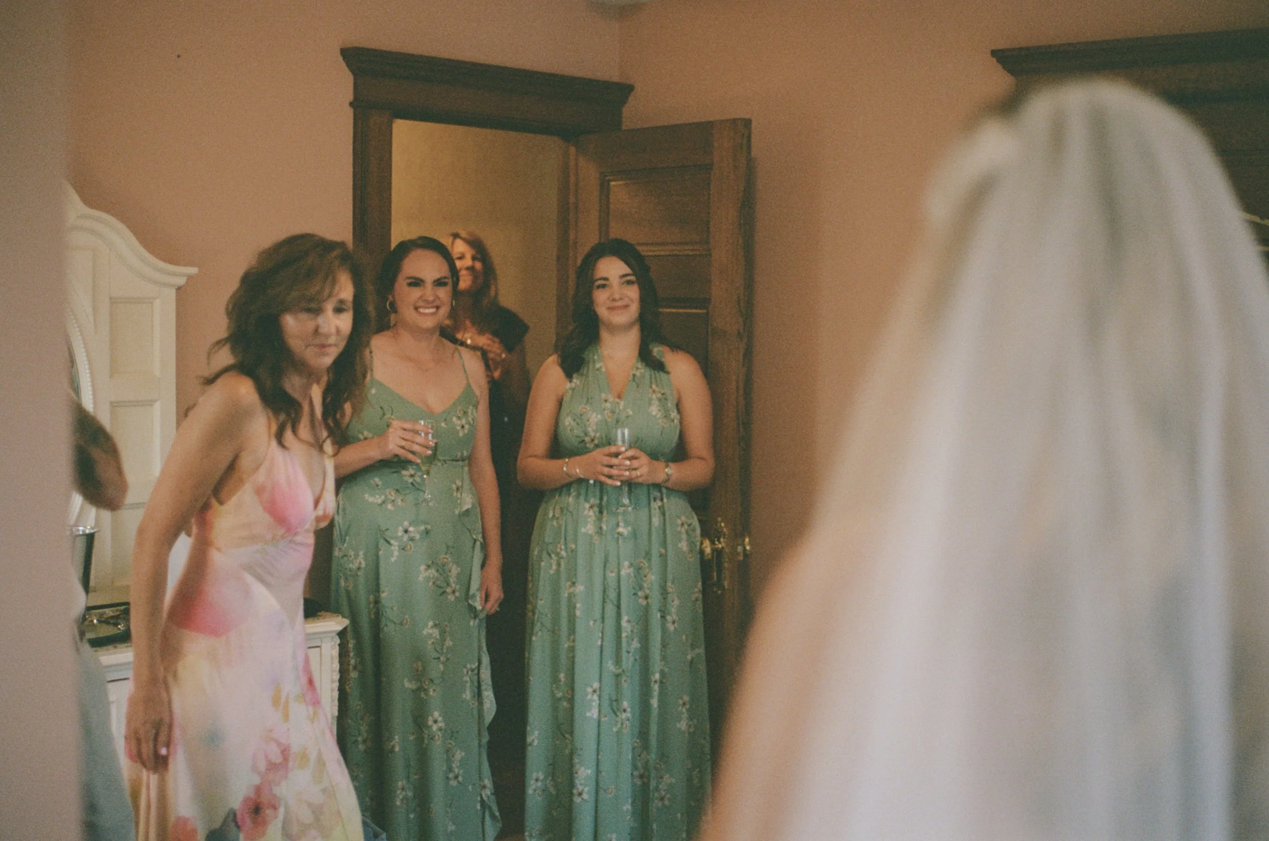 Colorado-Wedding-Photographer-Tapestry-House-OE_HCS32-2.jpg