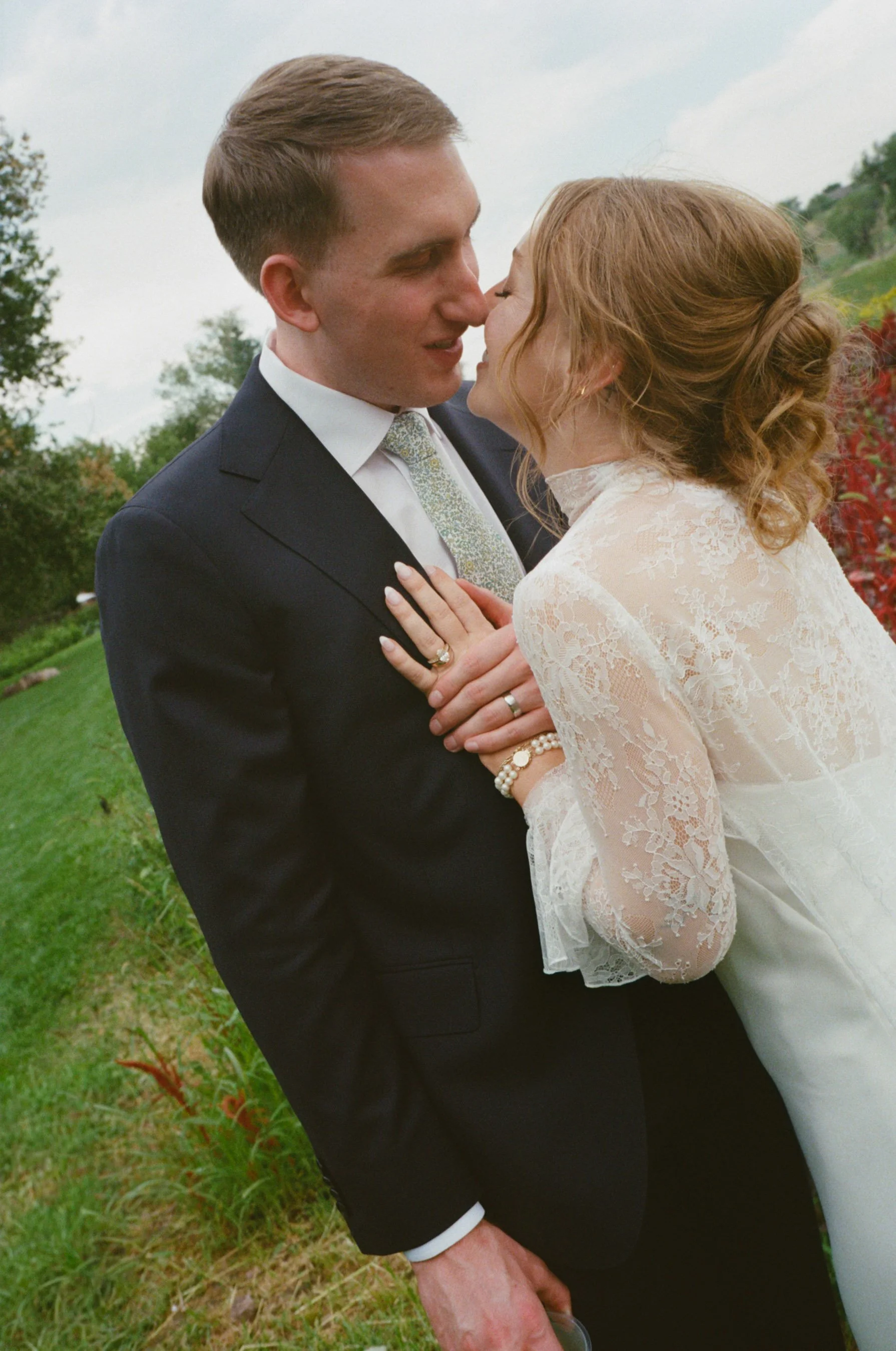 Cotswolds-Wedding-Photographer-UK_HCS30.jpg