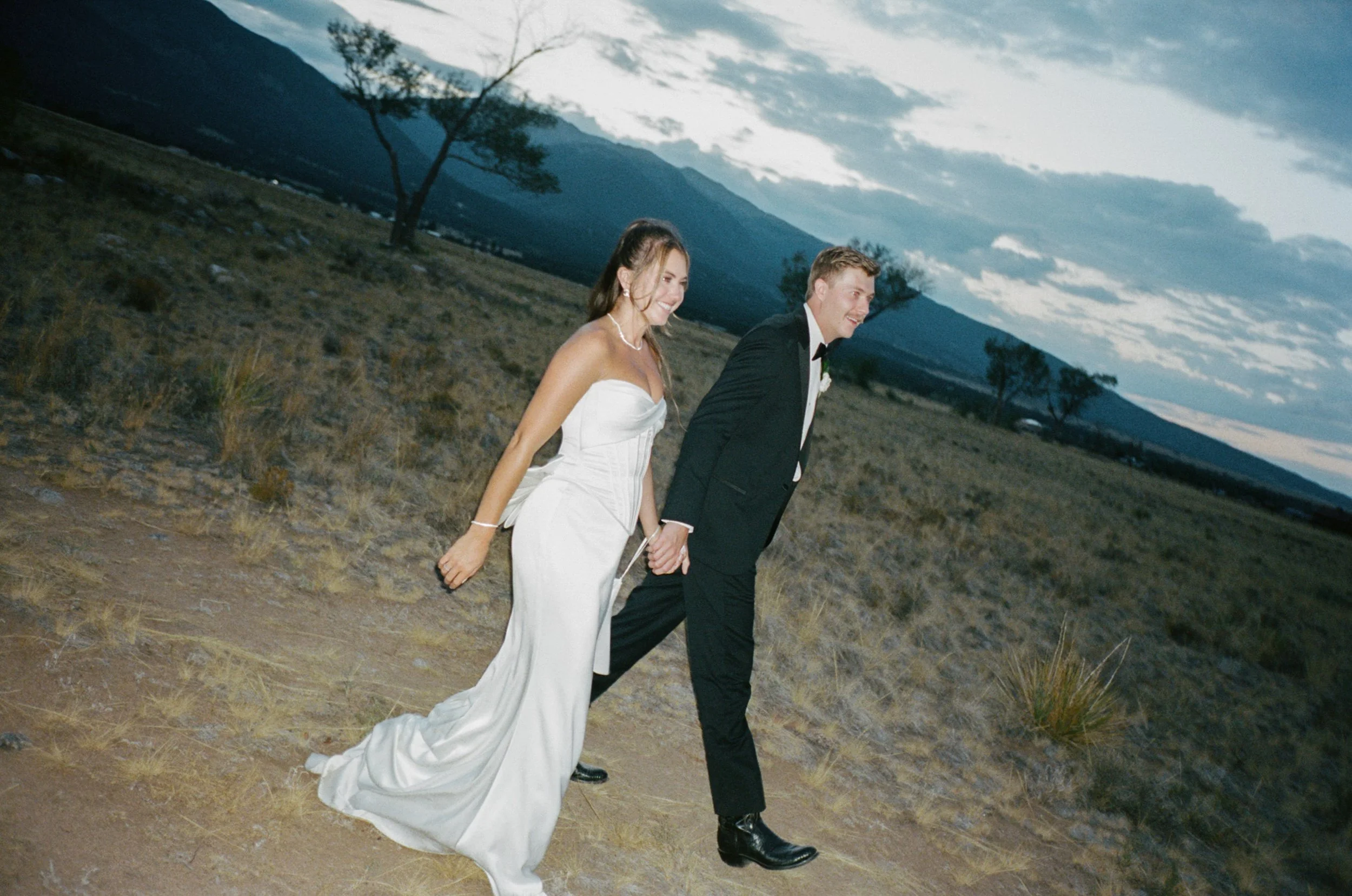 Colorado-Film-Wedding-Photographer-Buena-Vista_HCS36.jpg
