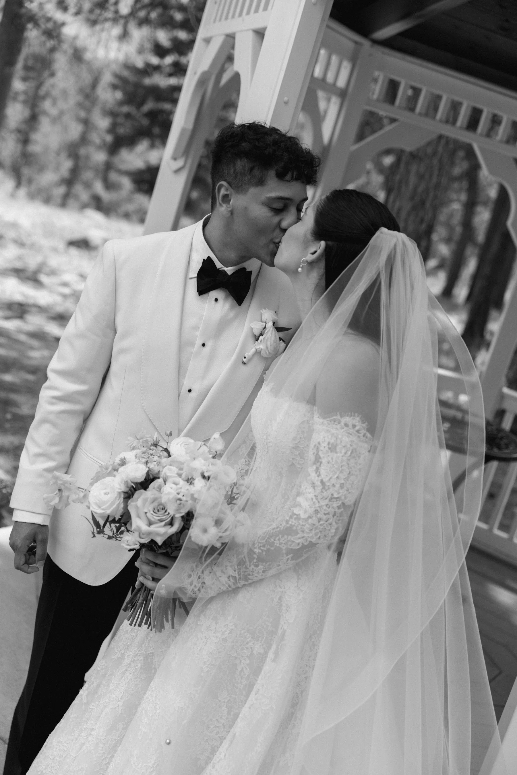 UK-Wedding-Photographer-Cotswolds_HCS4833.jpg