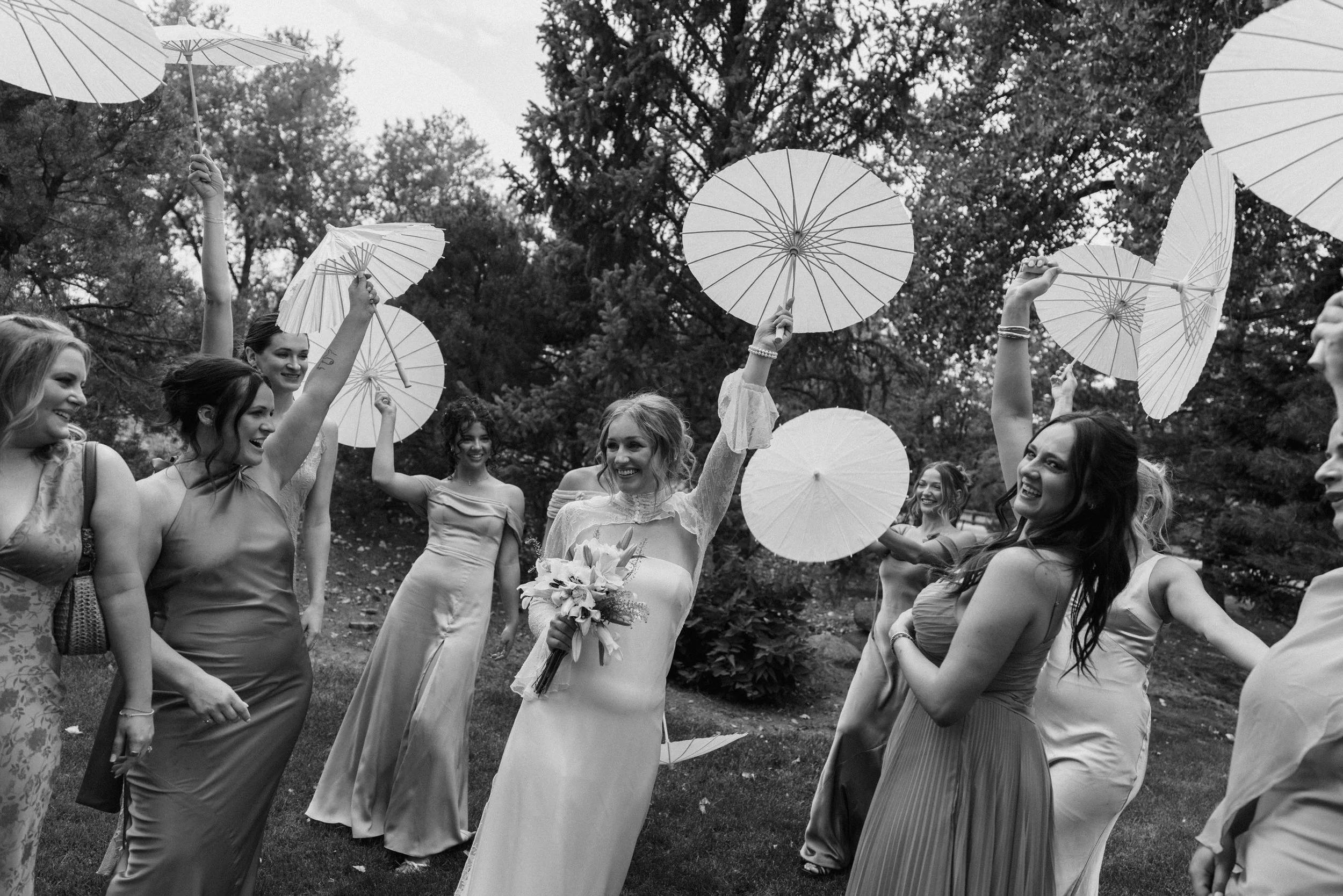 Cotswolds-Wedding-Photographer-UK_HCS3959.jpg
