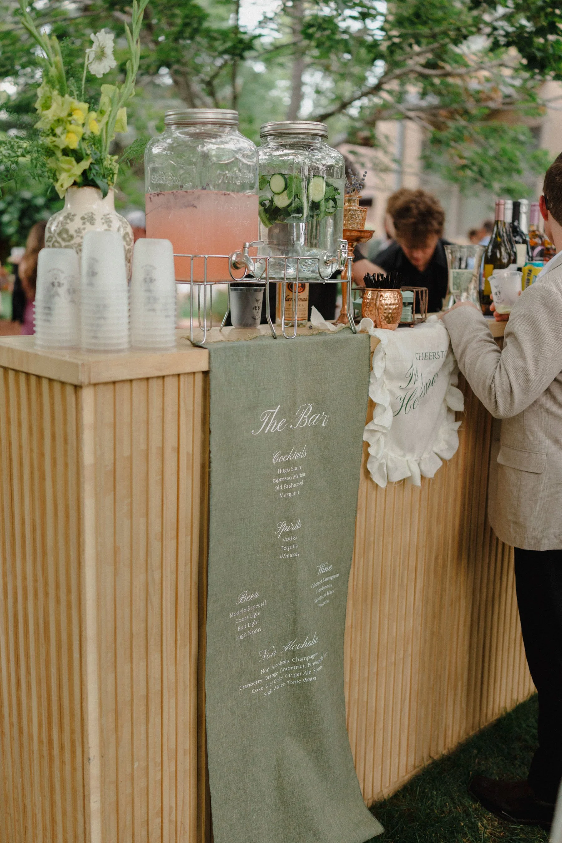 Cotswolds-Wedding-Photographer-UK_HCS2503.jpg
