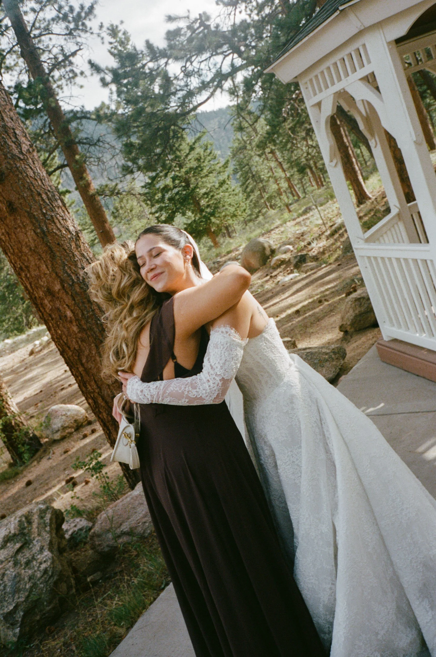 UK-Wedding-Photographer-Cotswolds_HCS2-2.jpg