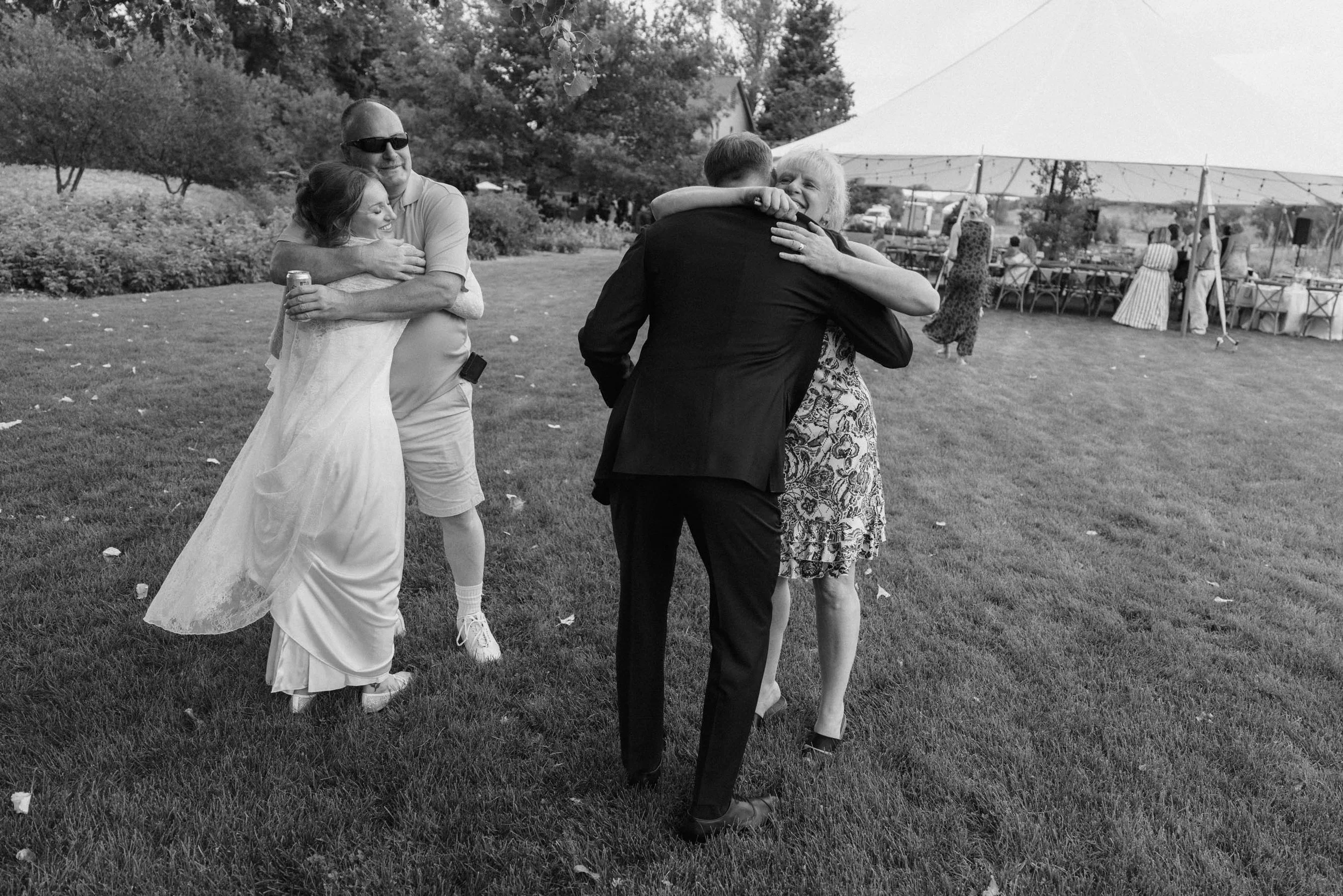 Cotswolds-Wedding-Photographer-UK_HCS5474.jpg