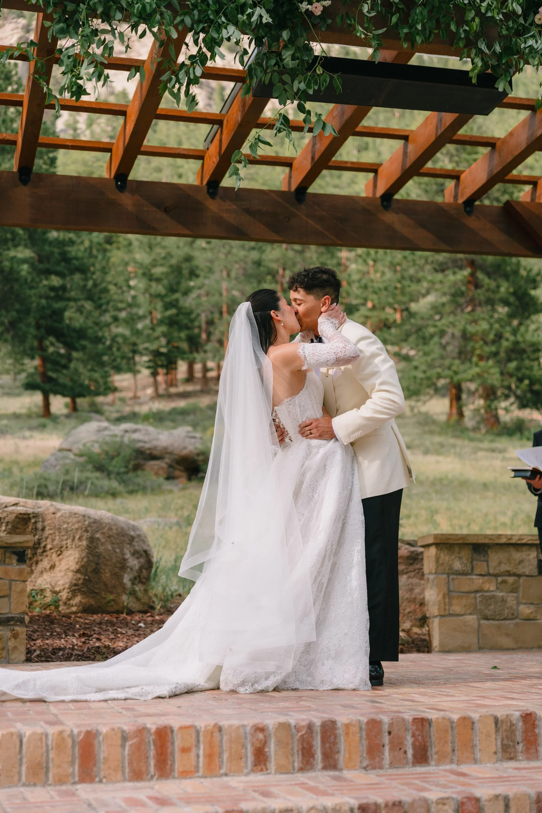 UK-Wedding-Photographer-Cotswolds_HCS6106.jpg
