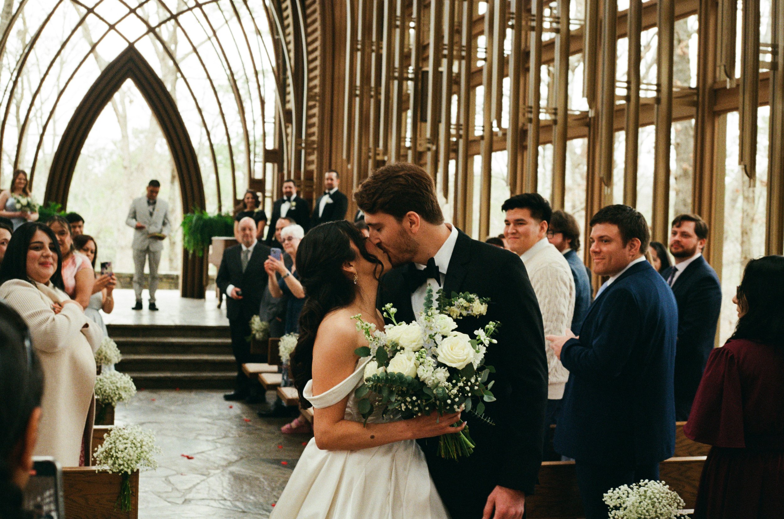Harper-Creative-Studio-Wedding-Photographer-NW-Arkansas-Abigail-Nick-Mildred-B-Cooper-Arkansas-USA-08-March-2025_JH10.jpg