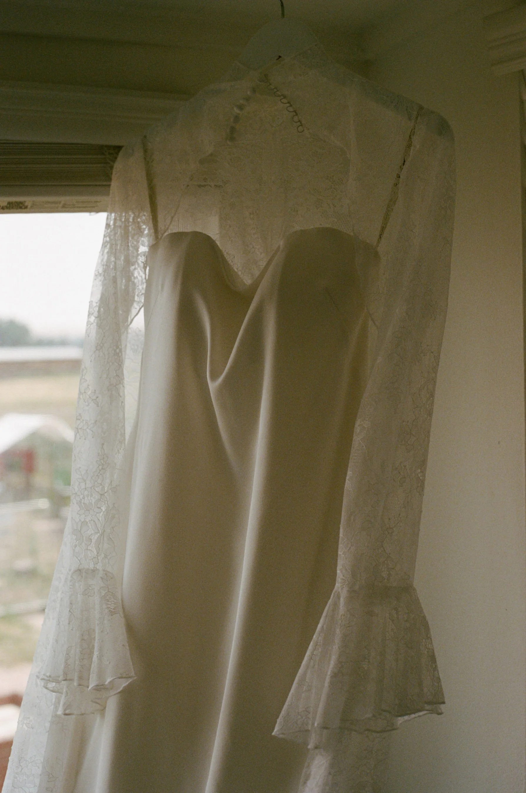 Cotswolds-Wedding-Photographer-UK_HCS02.jpg