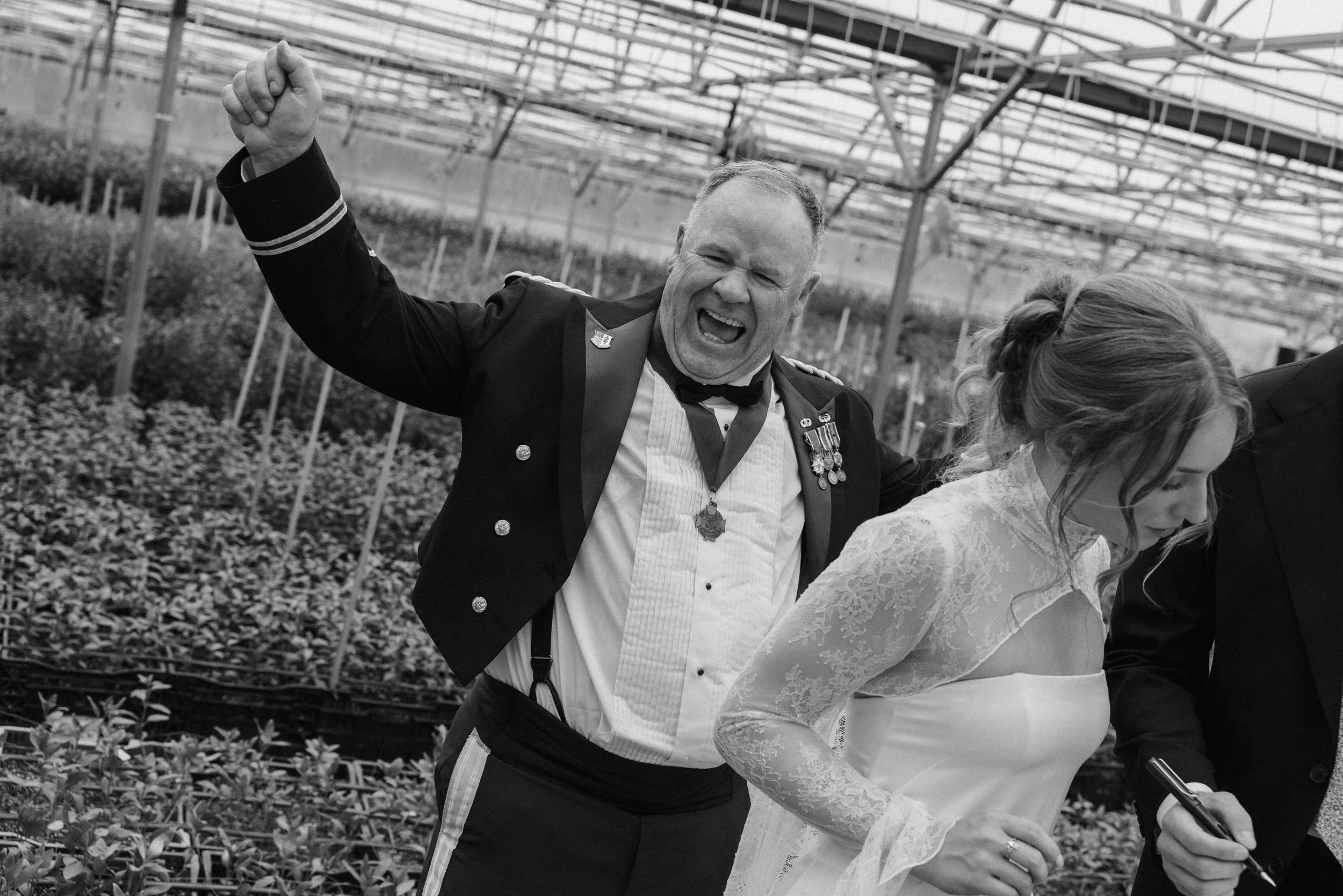 Cotswolds-Wedding-Photographer-UK_HCS5337.jpg