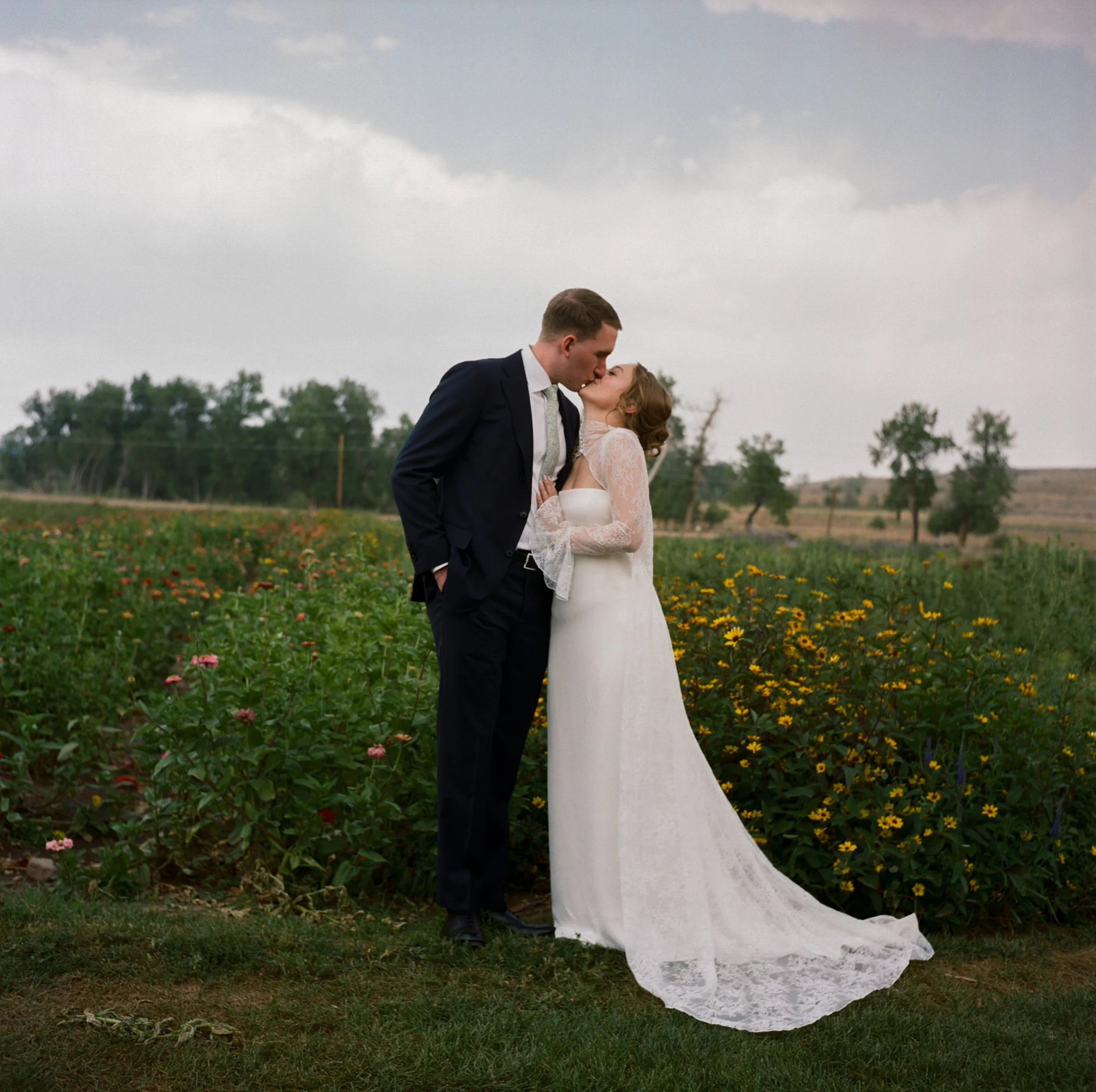 Cotswolds-Wedding-Photographer-UK_HCS06-2.jpg