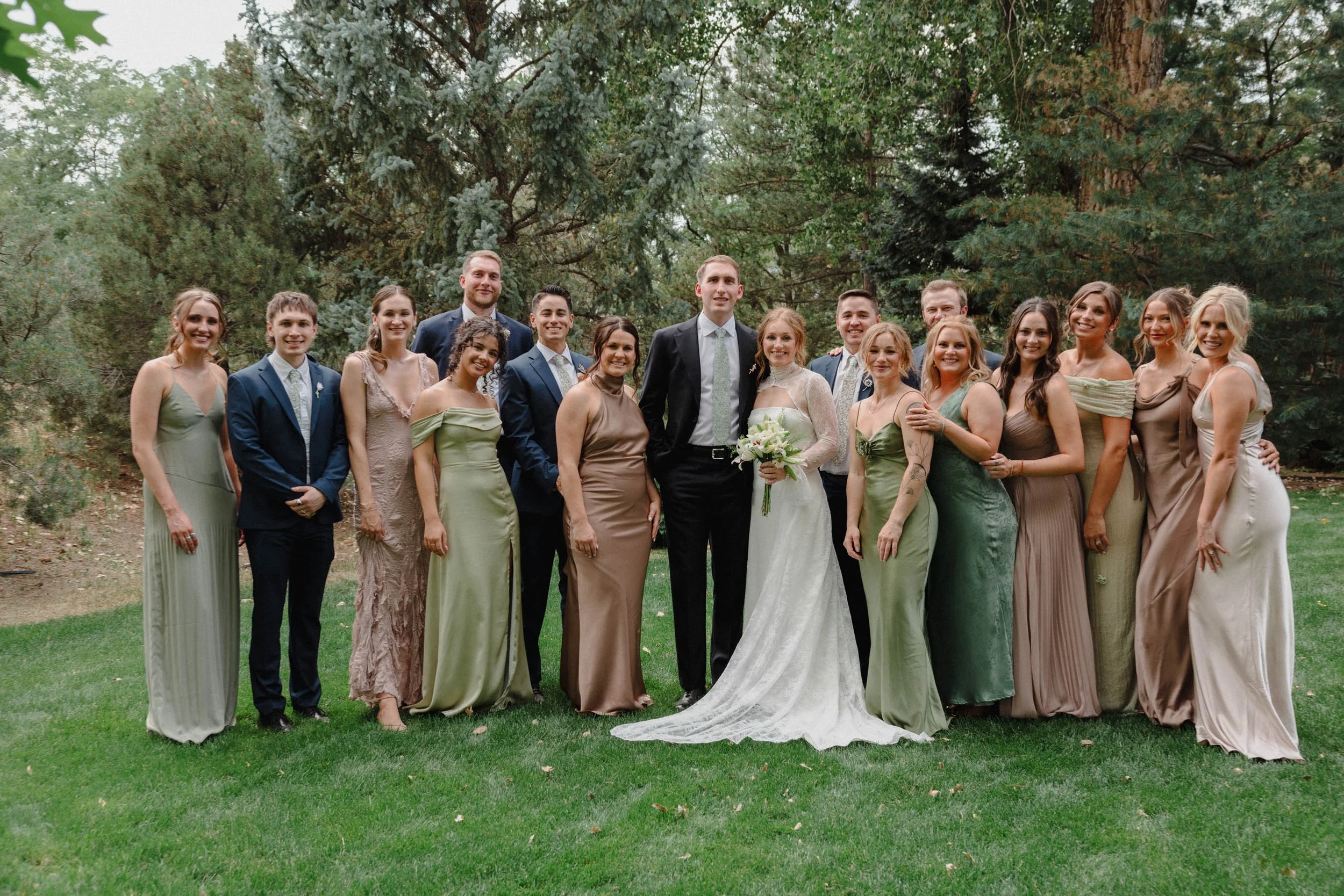 Cotswolds-Wedding-Photographer-UK_HCS3991.jpg