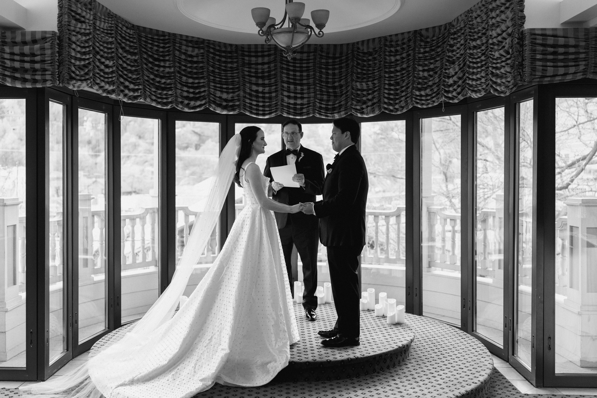 colorado-film-wedding-photographer-manitou-springs_HCS4991.jpg
