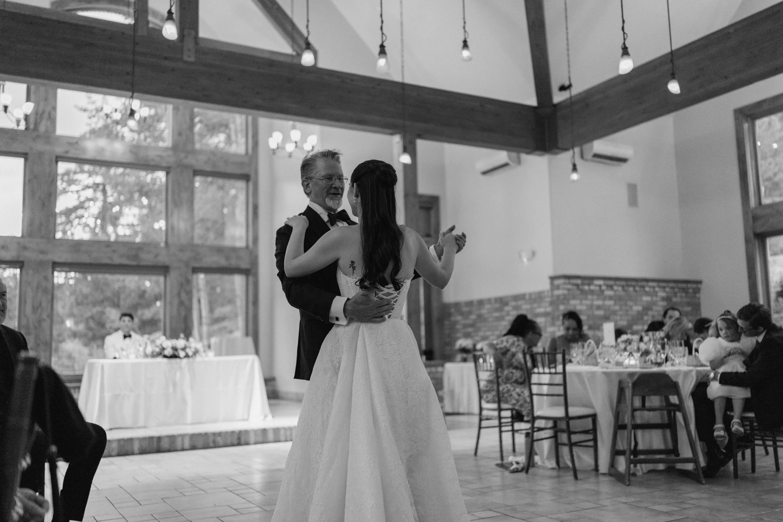 UK-Wedding-Photographer-Cotswolds_HCS1102.jpg