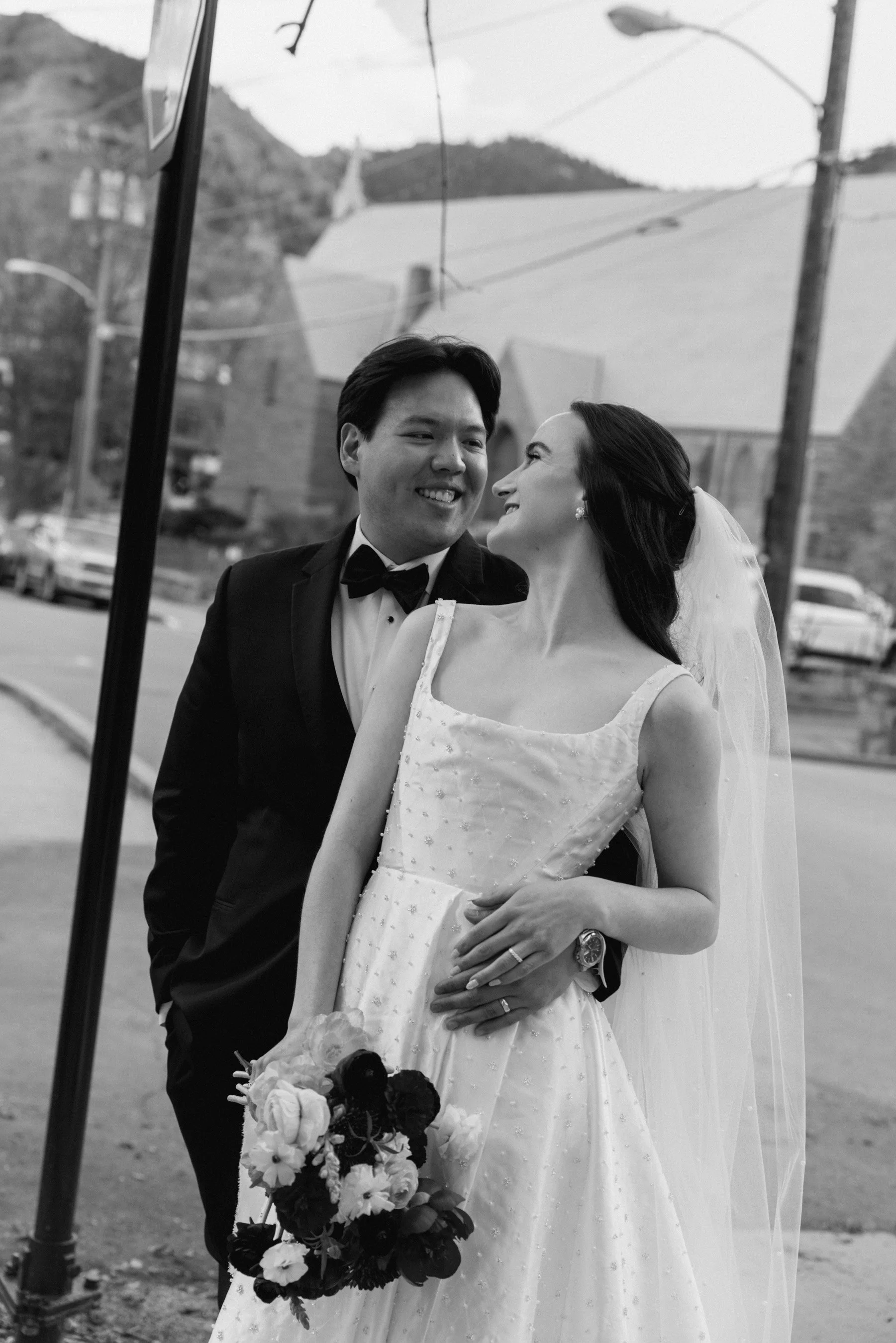 colorado-film-wedding-photographer-manitou-springs_HCS2071.jpg
