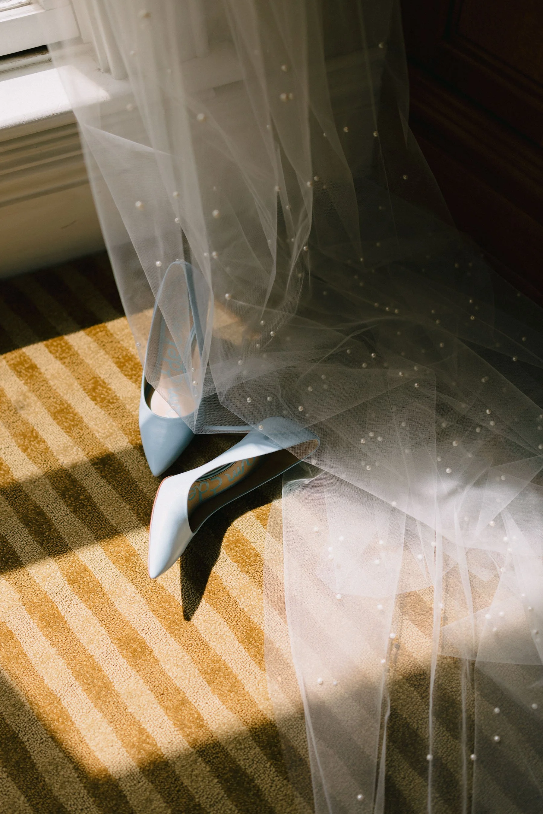colorado-film-wedding-photographer-manitou-springs_HCS4883.jpg