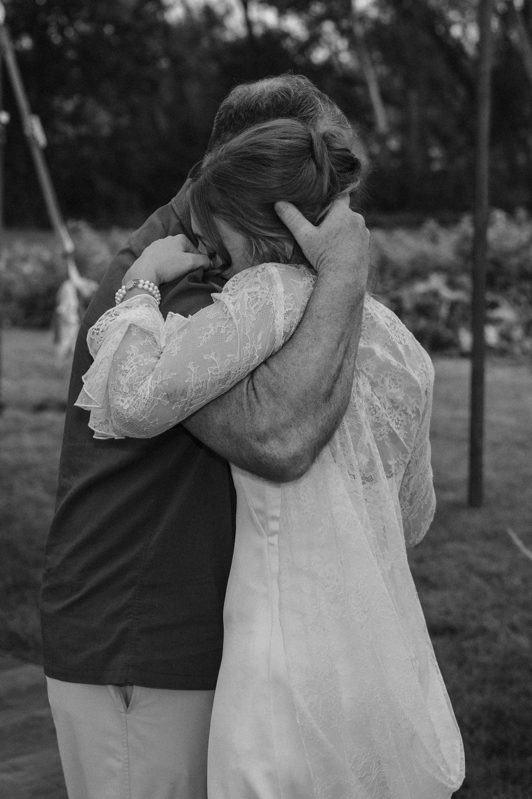Cotswolds-Wedding-Photographer-UK_HCS7274.jpg