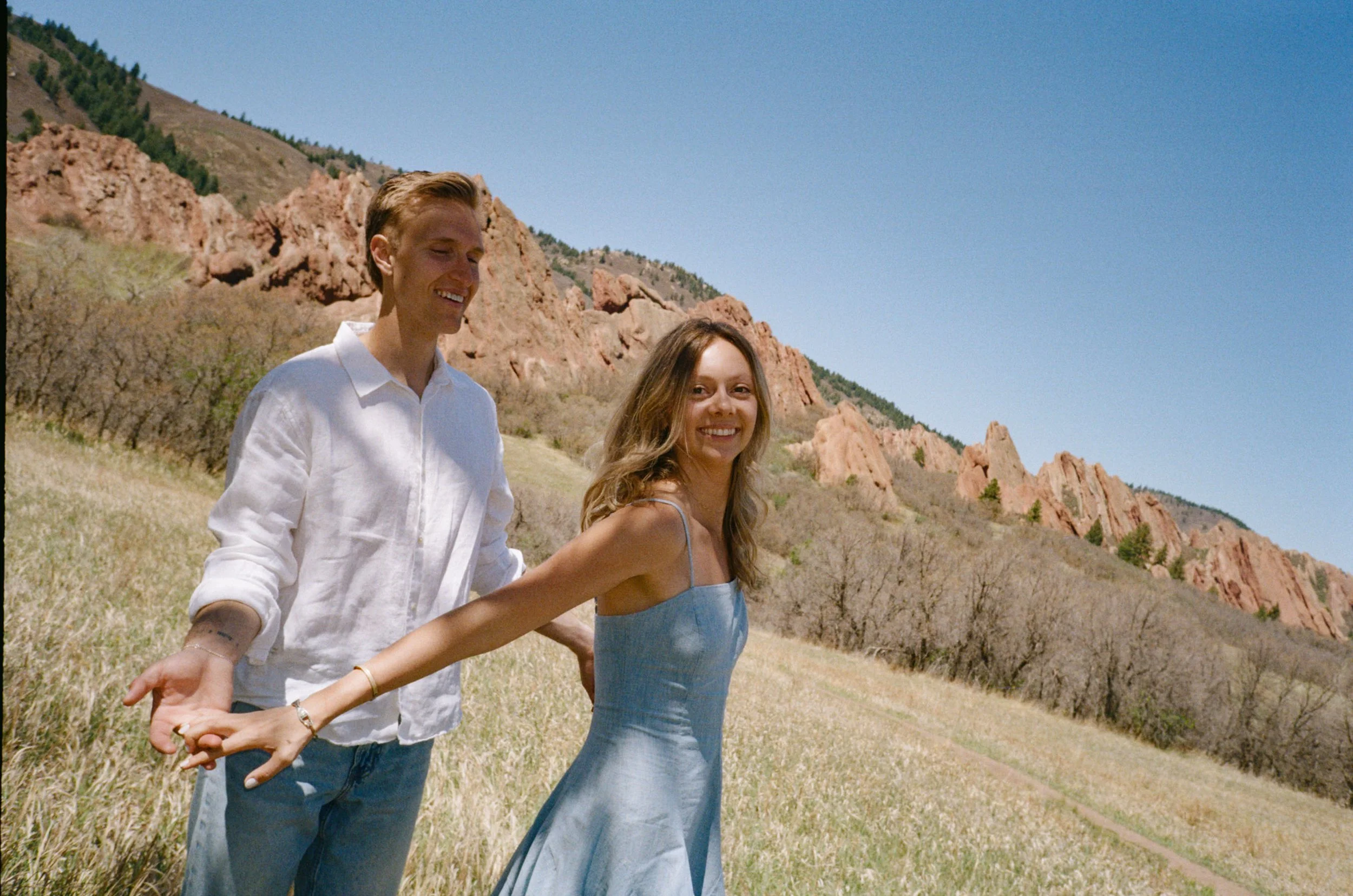 Colorado-Engagement-Photographer-Roxborough-State-Park_HCS26.jpg