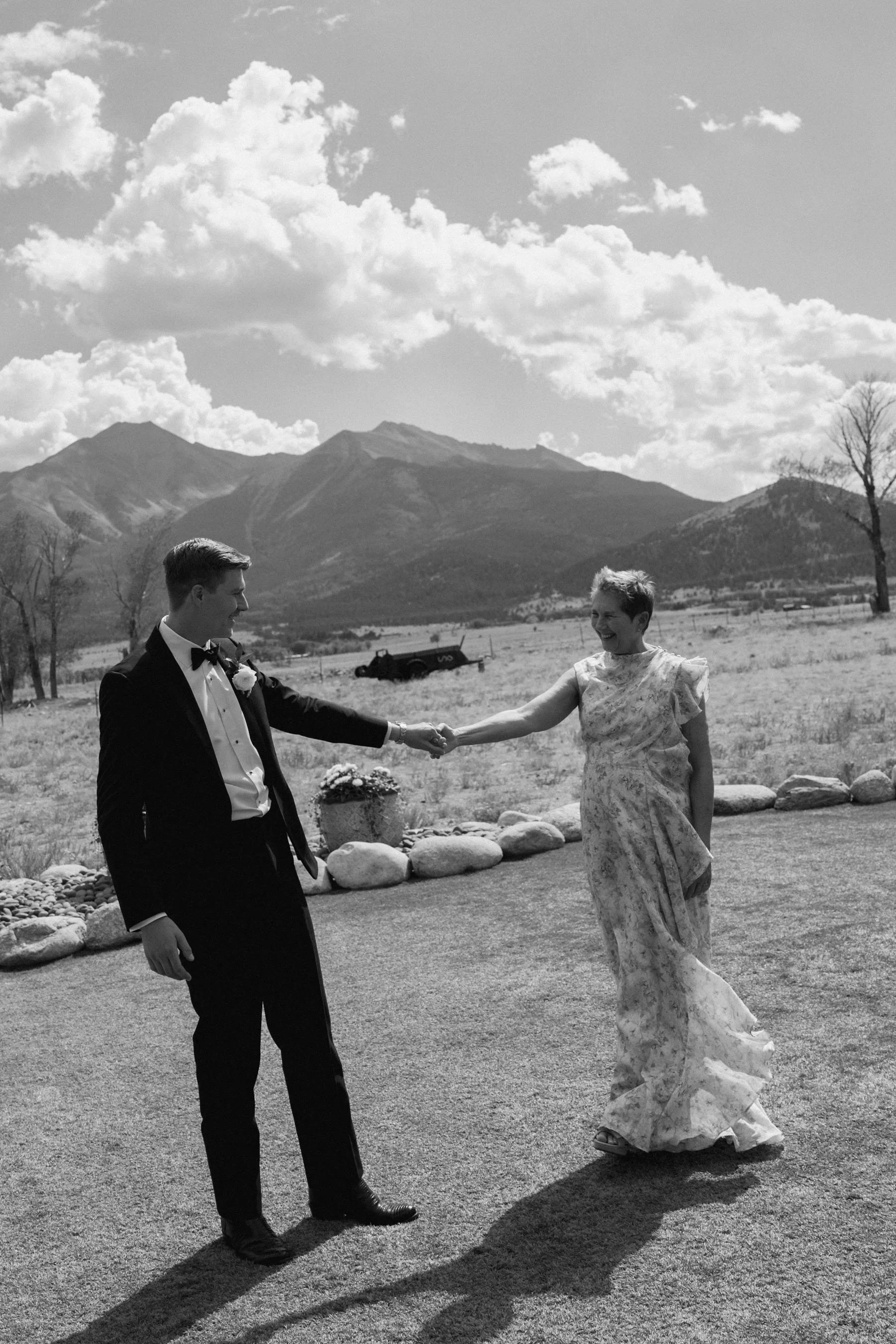 Colorado-Wedding-Photographer-Buena-Vista-AS_HCS8444.jpg