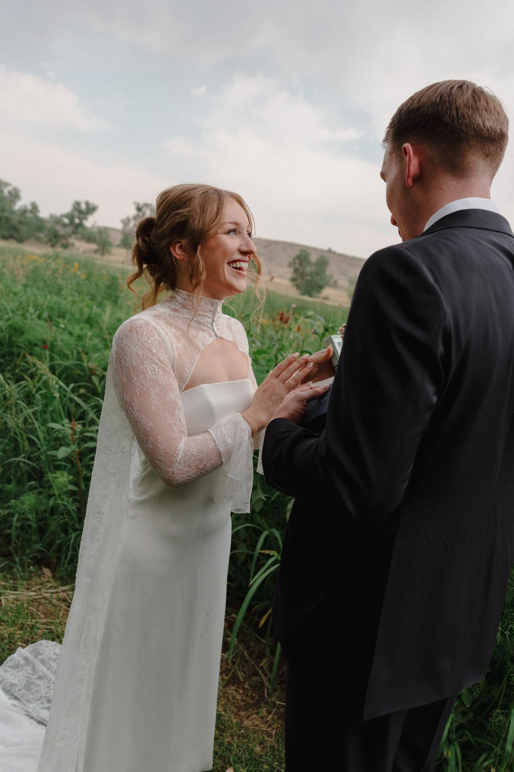 Cotswolds-Wedding-Photographer-UK_HCS2720.jpg