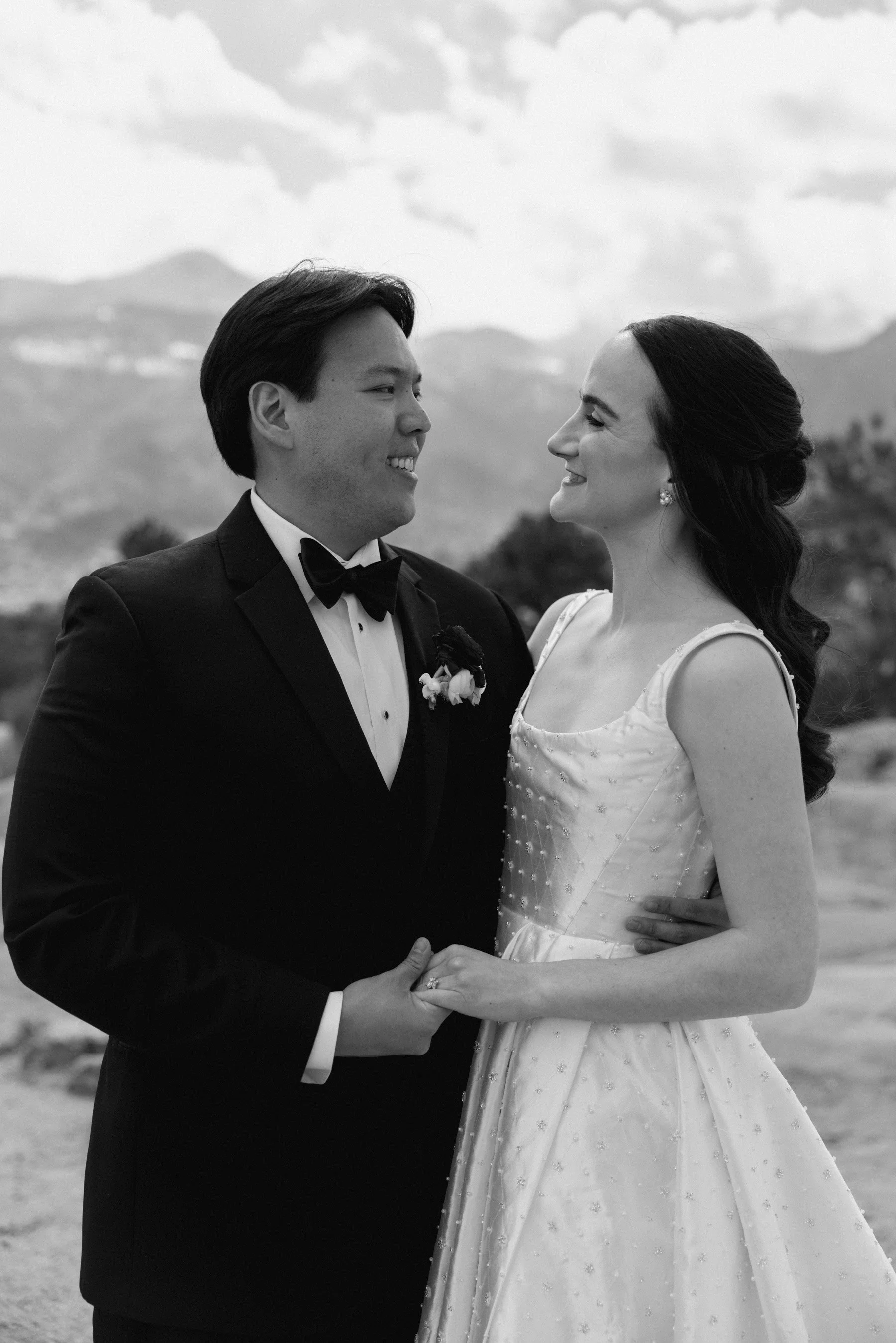 colorado-film-wedding-photographer-manitou-springs_HCS0893.jpg