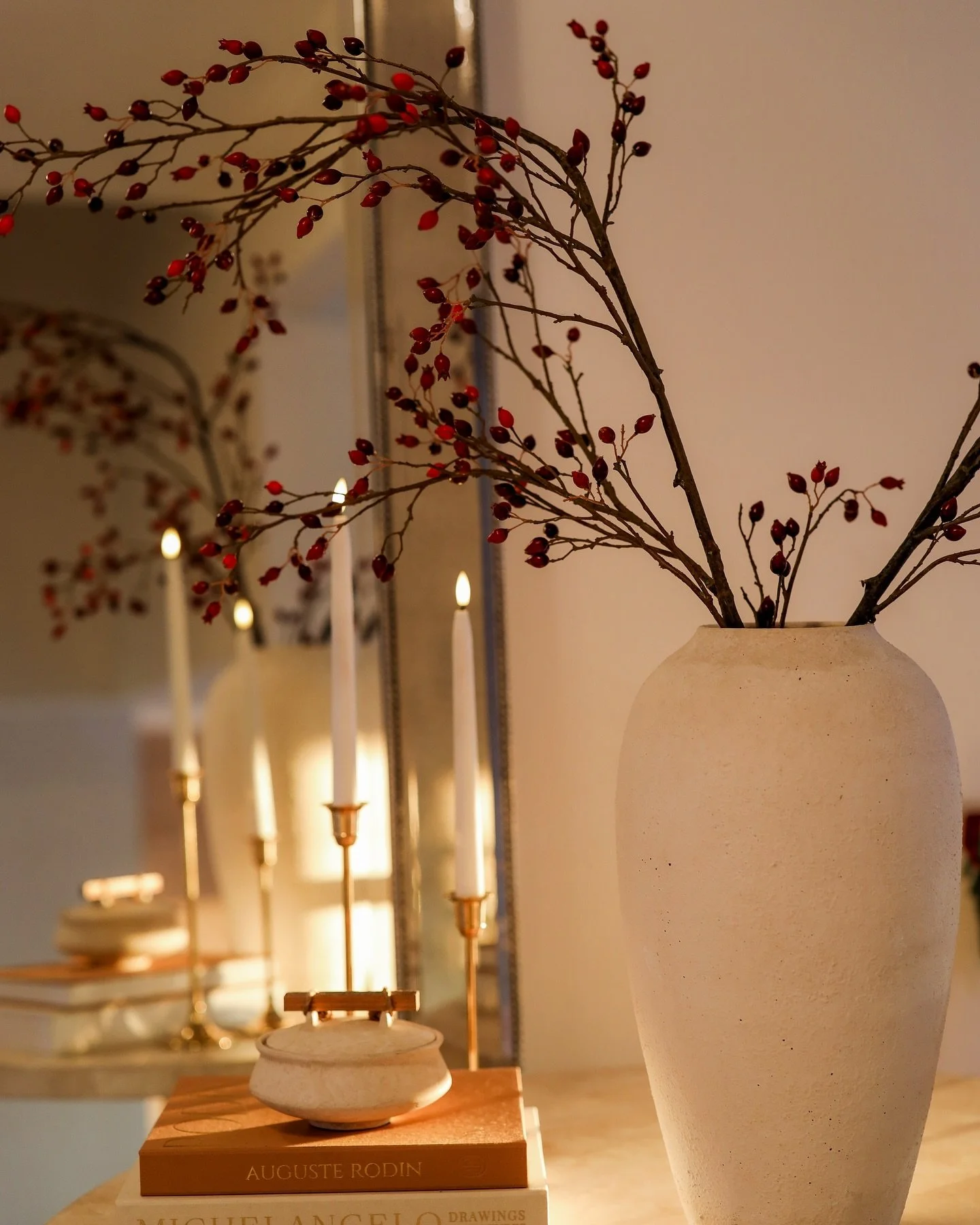 Golden Hour #christmastime #christmasdecorations #holidaydecor