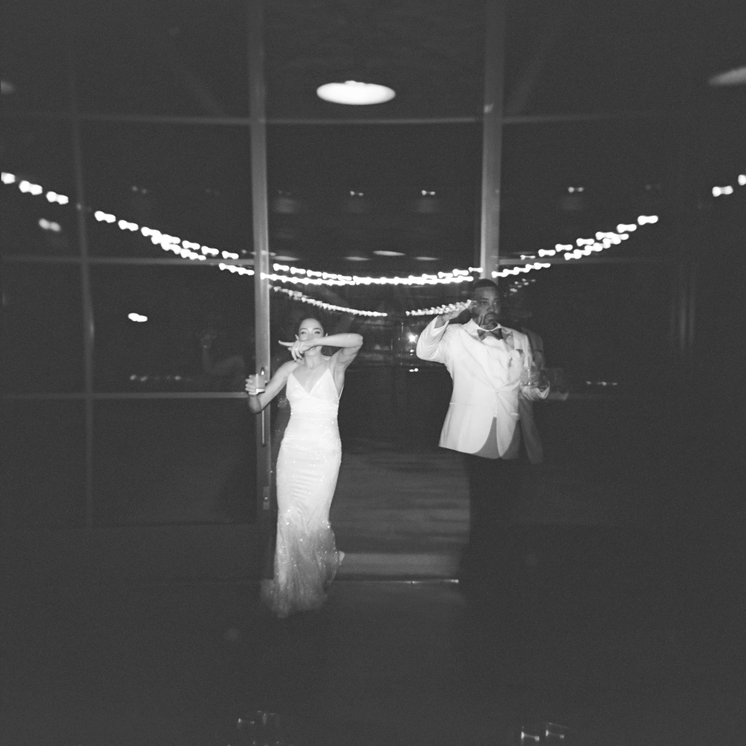 Lizzi & Jermaine Wedding Previews 030.JPG