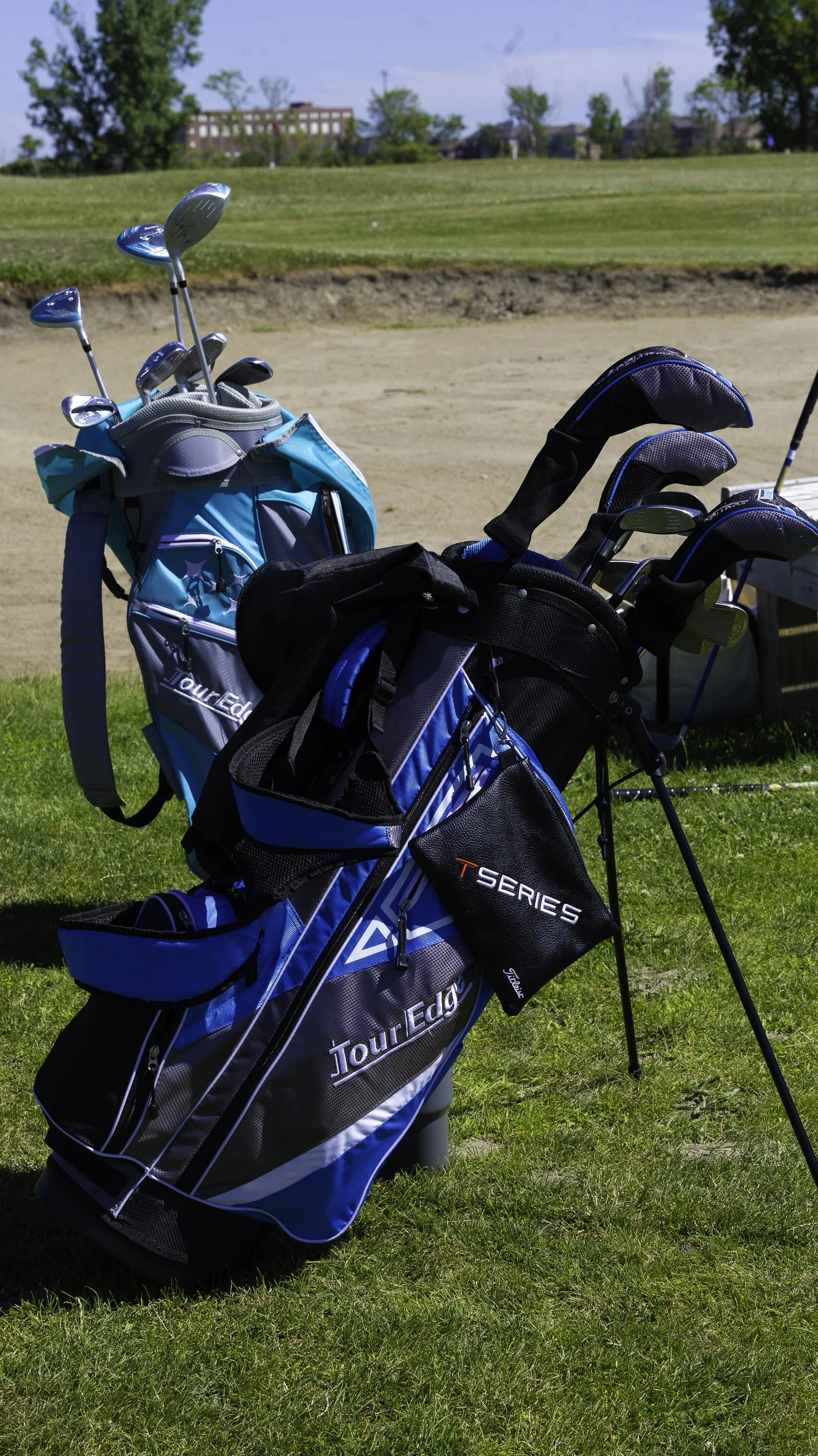 BTS.  GOLF-87.jpg