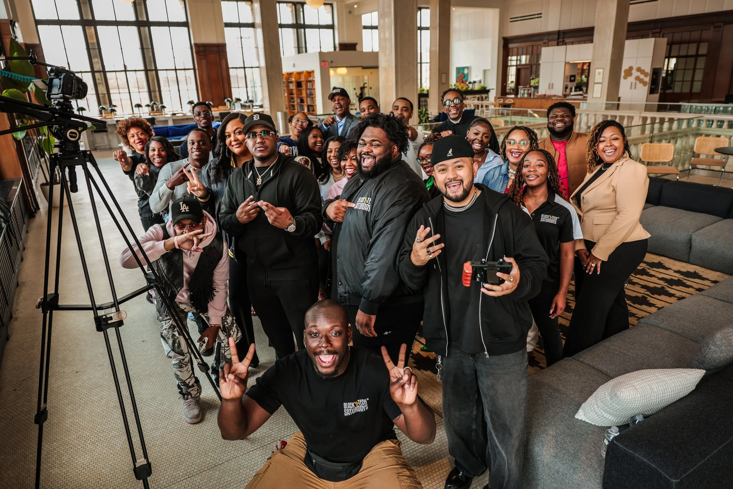 Detroit gets $19.8M from Knight Foundation to boost art, technology and community projects