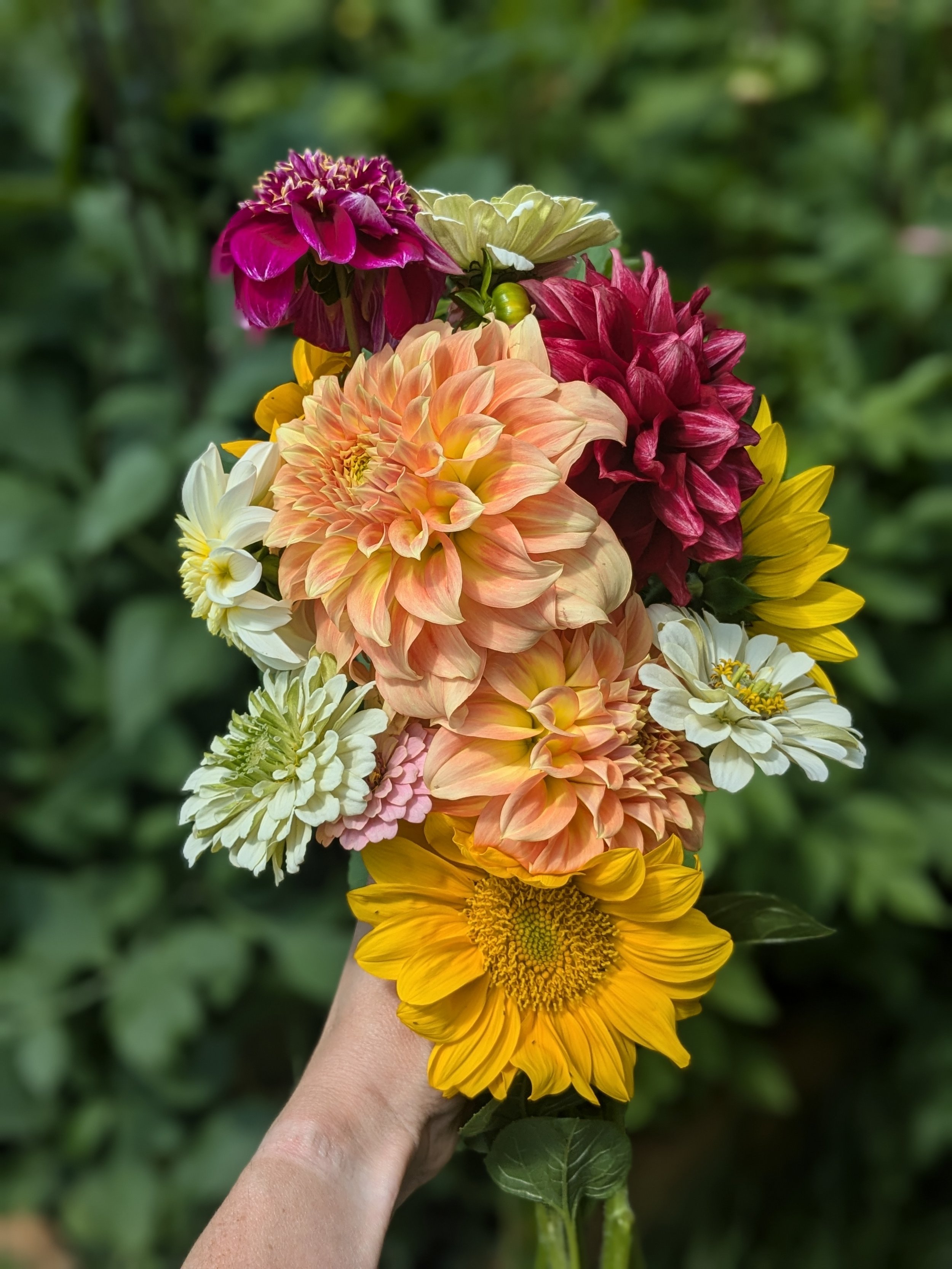 flower stand bouquet