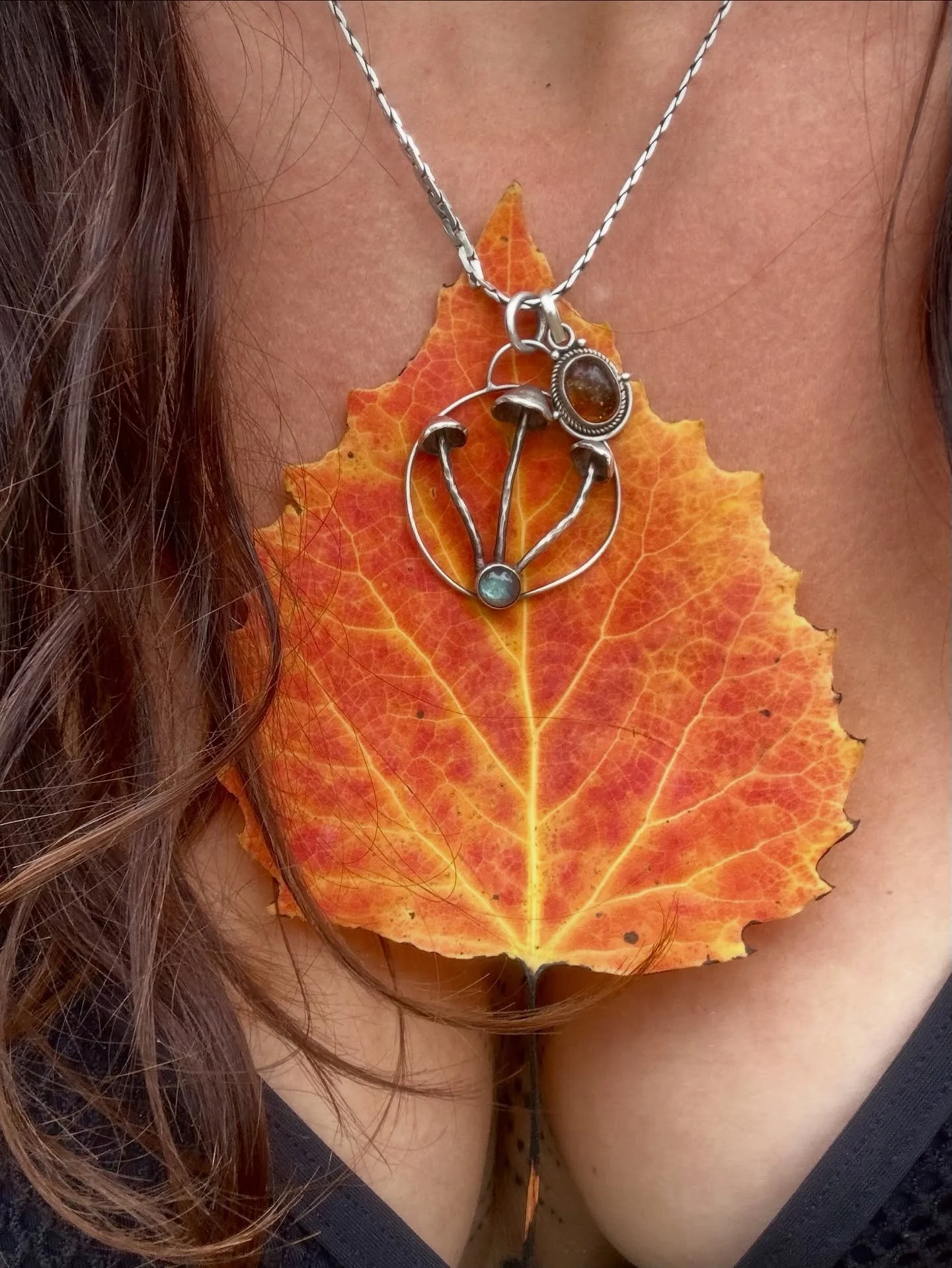 Warm colours before the cold season 🍁 🔐 🔥 🌭 

#naturelover #fallcolours