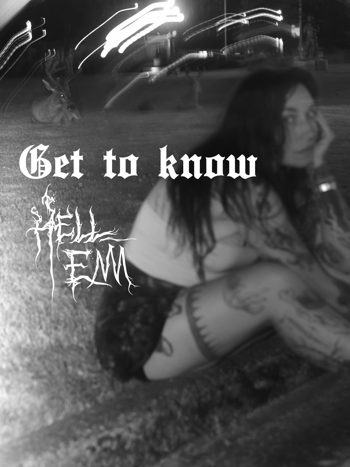 Get to know me 👁️ what surprised you? 
Special thank you to these amazing souls 
@coresap 
@c.r.e.a.u 
@xelaedna 
for capturing those incredible shots 📸 

Looking forward to 
getting to 
know you 🗝️

#montrealtattoo #montrealtattooartist #tattoomo