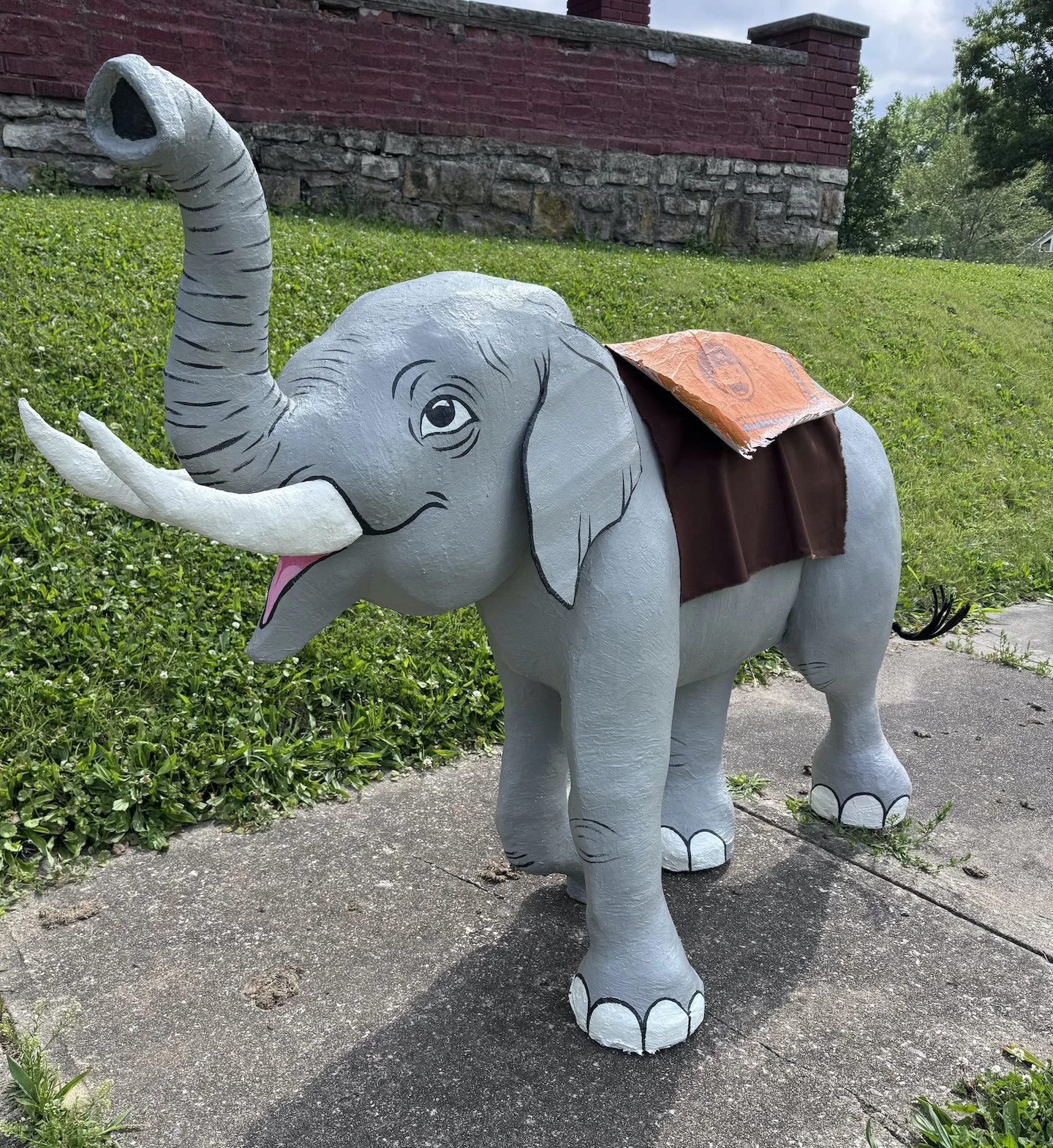 elephant.jpg