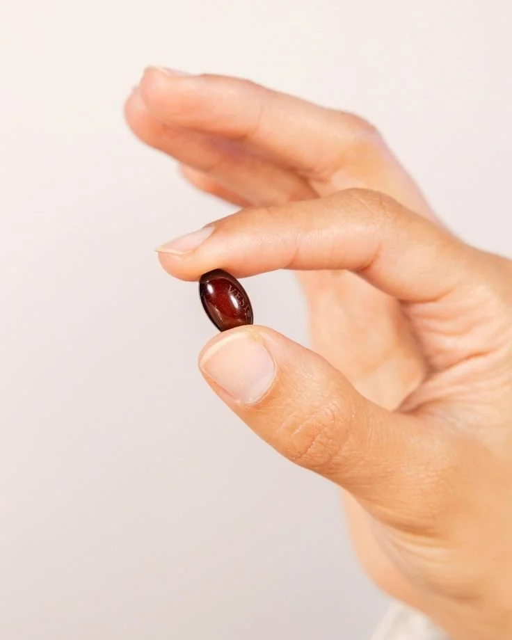 Preconception and fertility nutrition support to optimise cycle health and increase chances of conception.