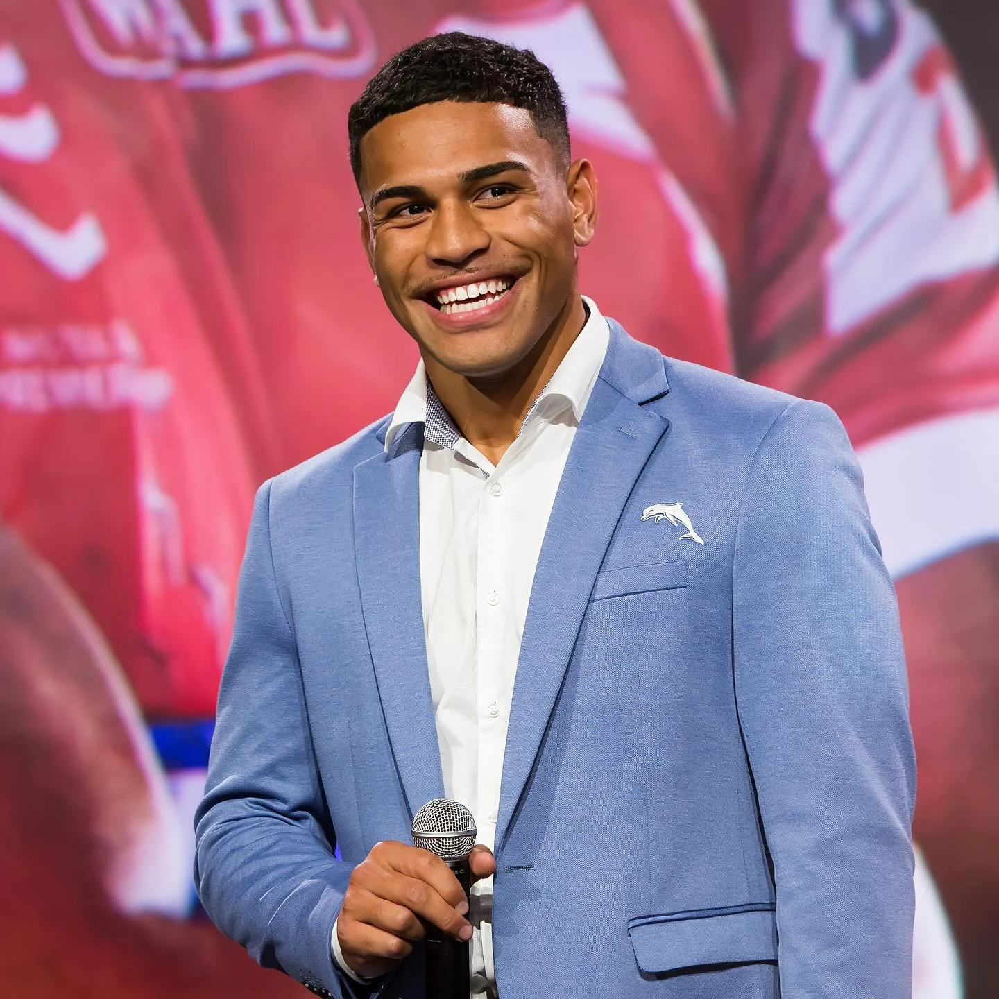 Last week was a whirlwind of events from scientific meetings to NRL awards and a book signing event on a massive scale.  A few highlights from the Dolphins NRL Presentation Ball.