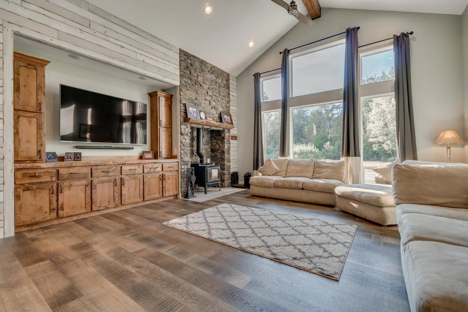 27823 10 - Timberline.jpg