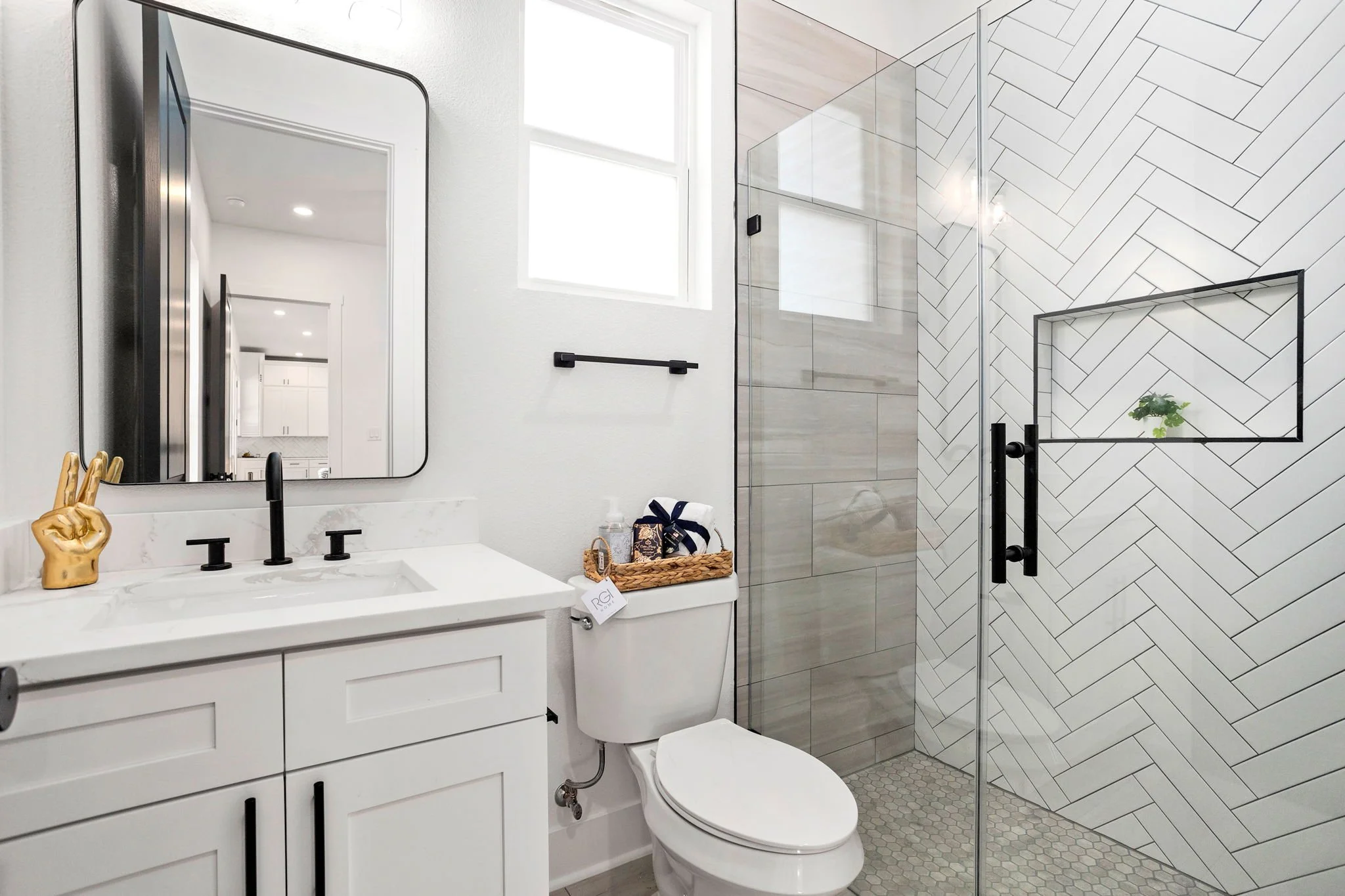 29-web-or-mls-1090-23.jpg