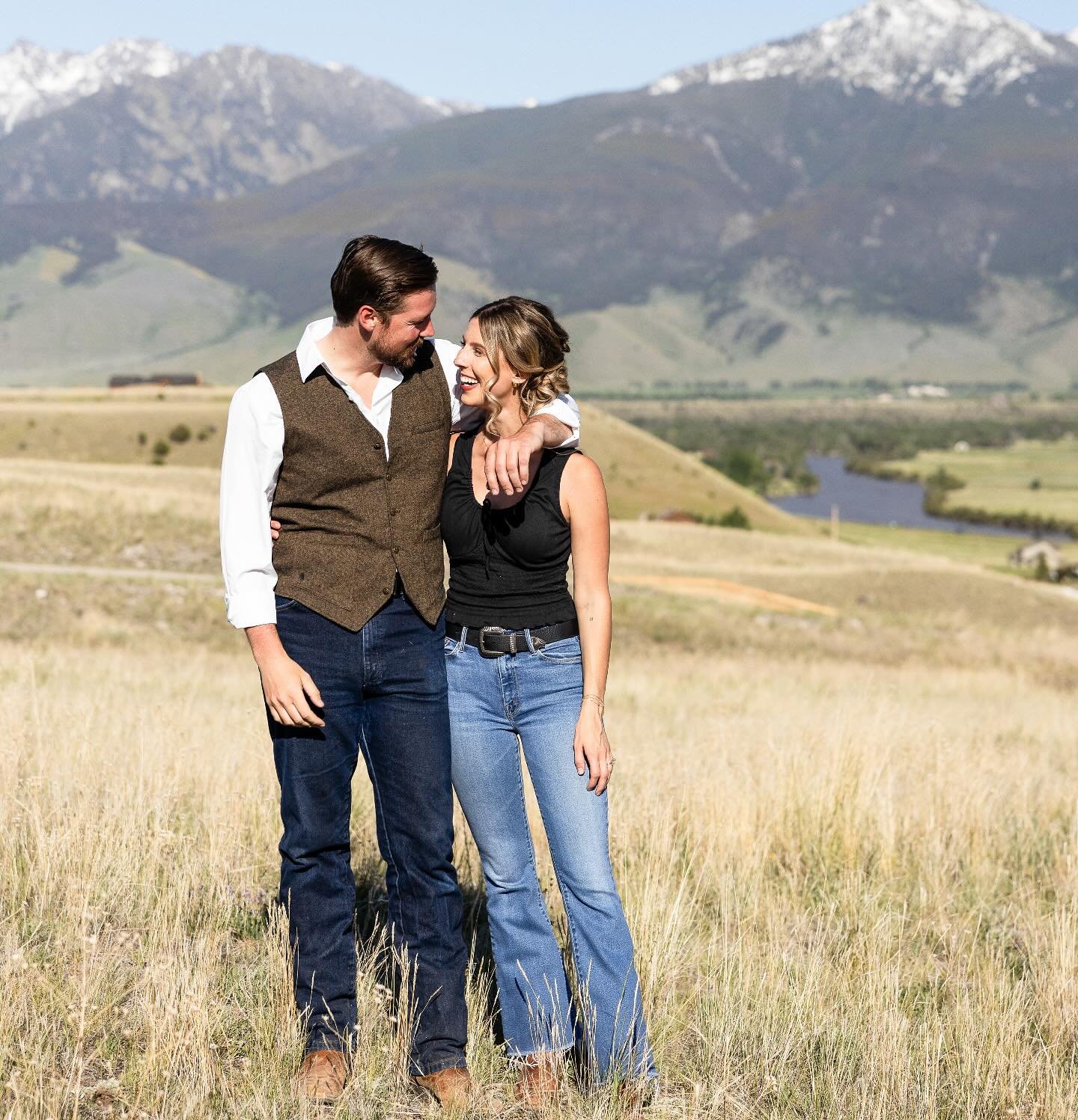 Big shout out to thank Emily and Austin @cohocollective for helping us manage and grow @peaceofparadisemt in so many ways! Your stuck with us! ⛰️

Thanks for the candid shot 📷 @lcphotostyle 

#dreamteam #cohocollective #peaceofparadisemt #paradiseva