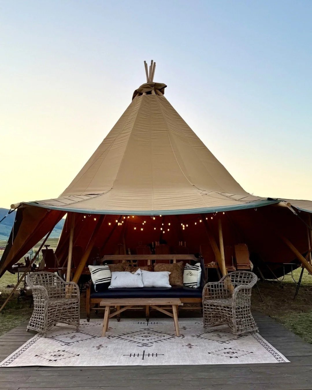 A Nordic tipi retreat&mdash;rustic by nature, cozy by night, and the perfect place to unwind with breathtaking mountain views&hellip;

 #MountainViews 
#mountainretreat
#ParadiseValleyMT 
#UniqueDiningExperience 
#FarmToTipi 
#PrivateDiningExperience